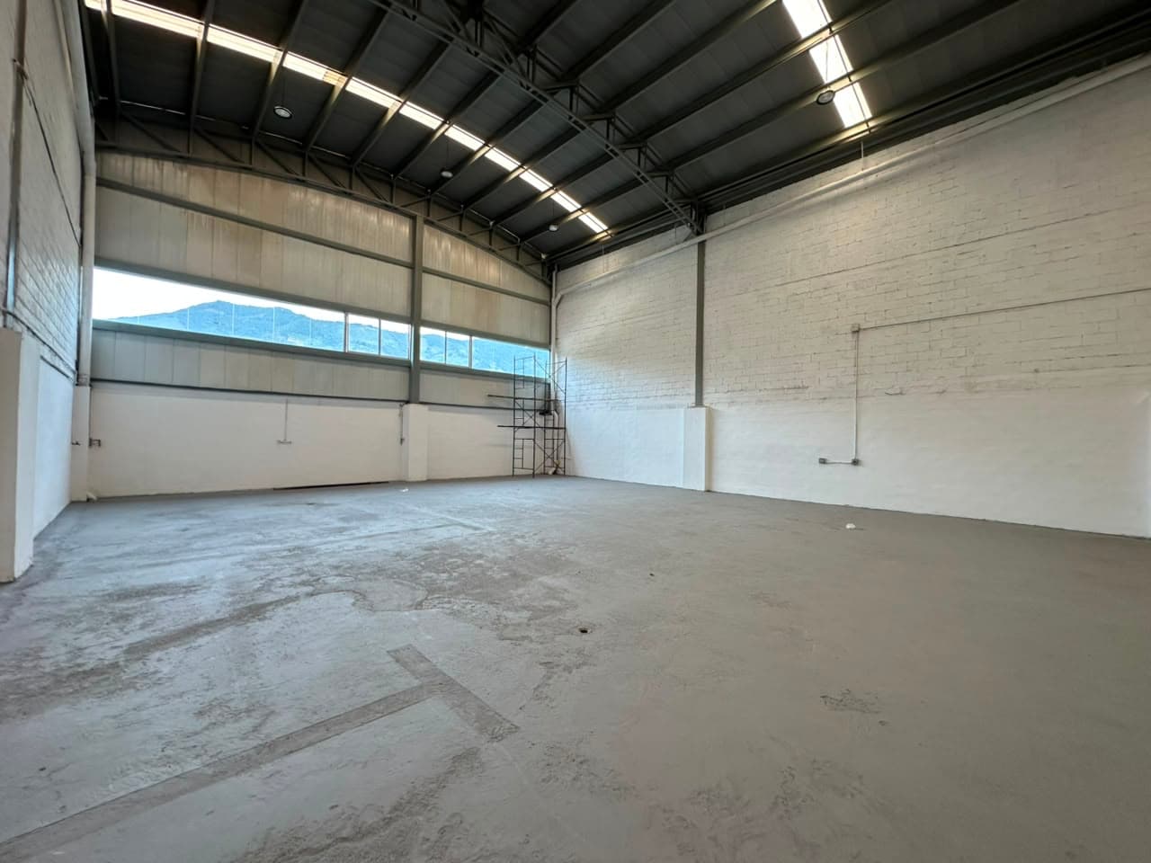 Bodega en arriendo en Caldas — foto 2 de 14