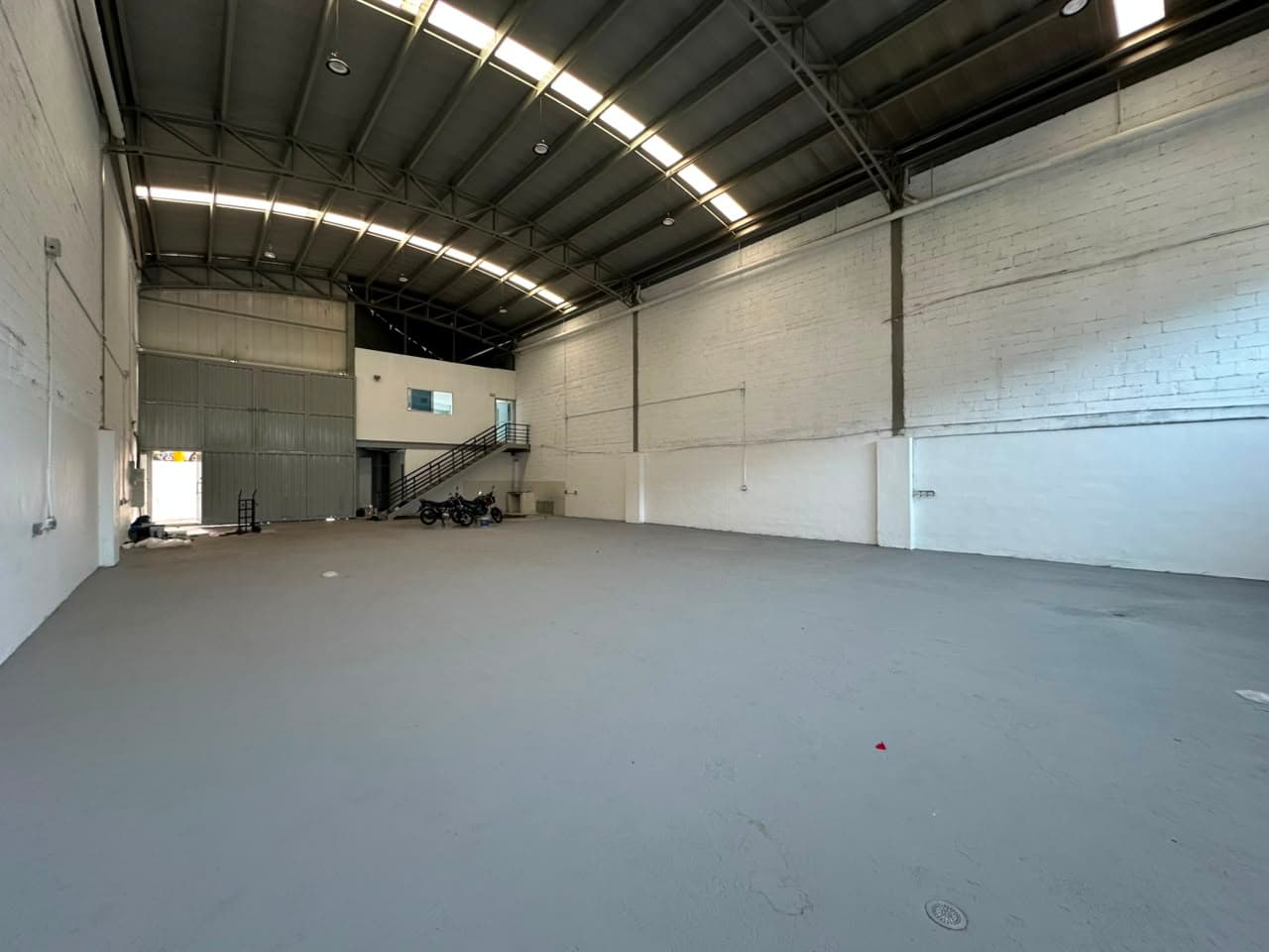 Bodega en arriendo en Caldas — foto 3 de 14