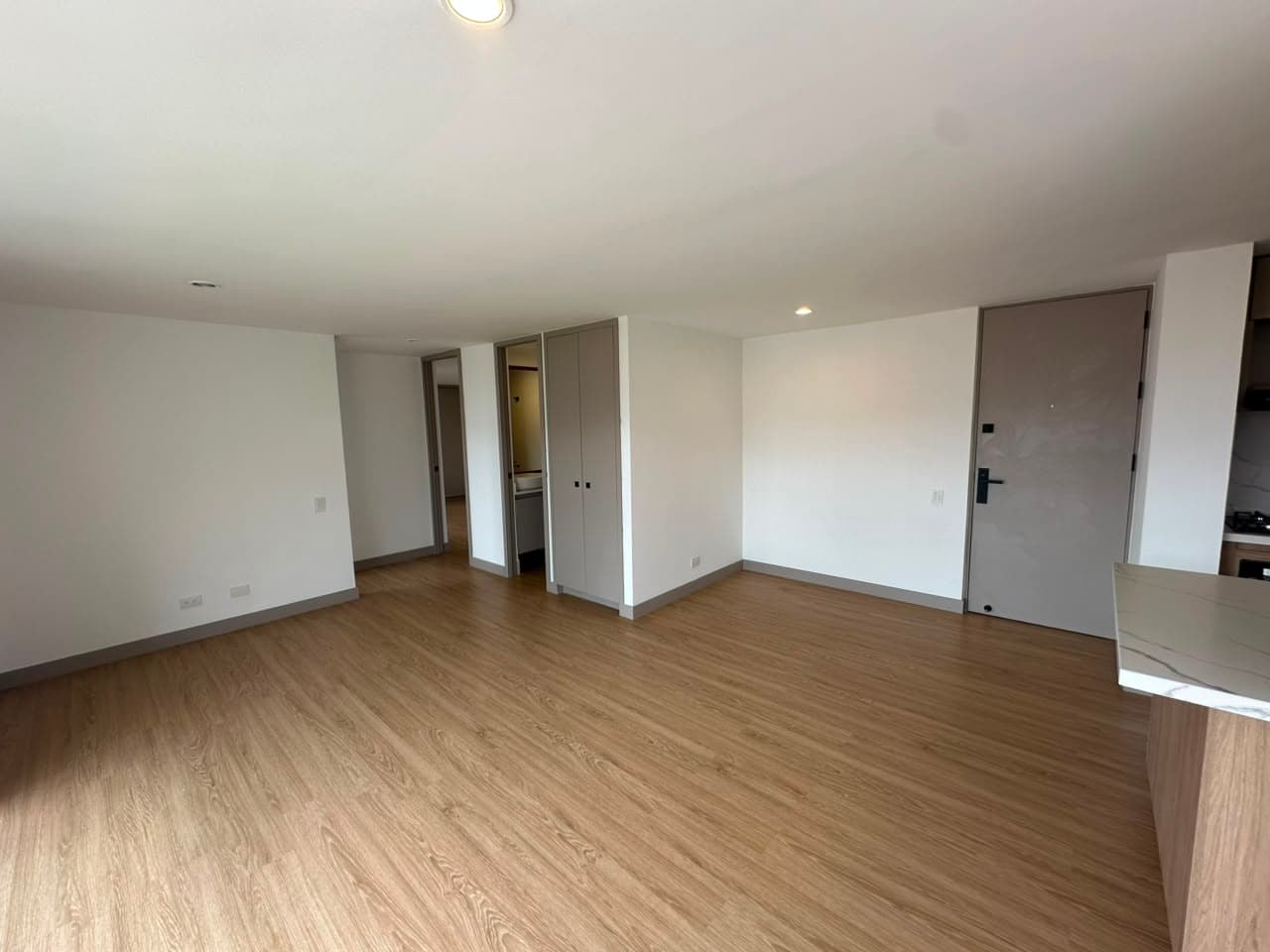 Apartamento en arriendo en El Esmeraldal, Envigado — foto 5 de 15