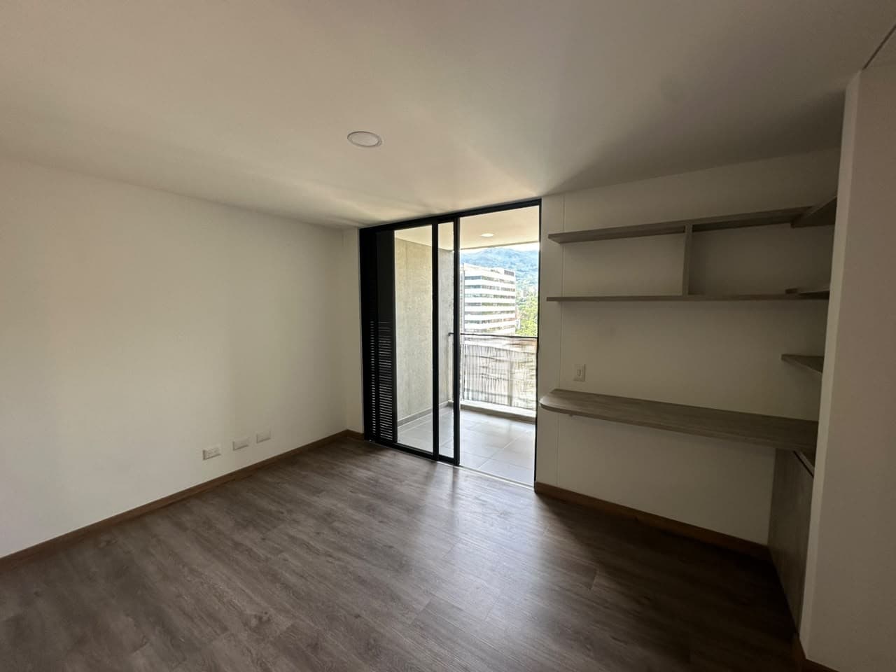 Apartamento en arriendo en Las Vegas, Envigado — foto 5 de 17