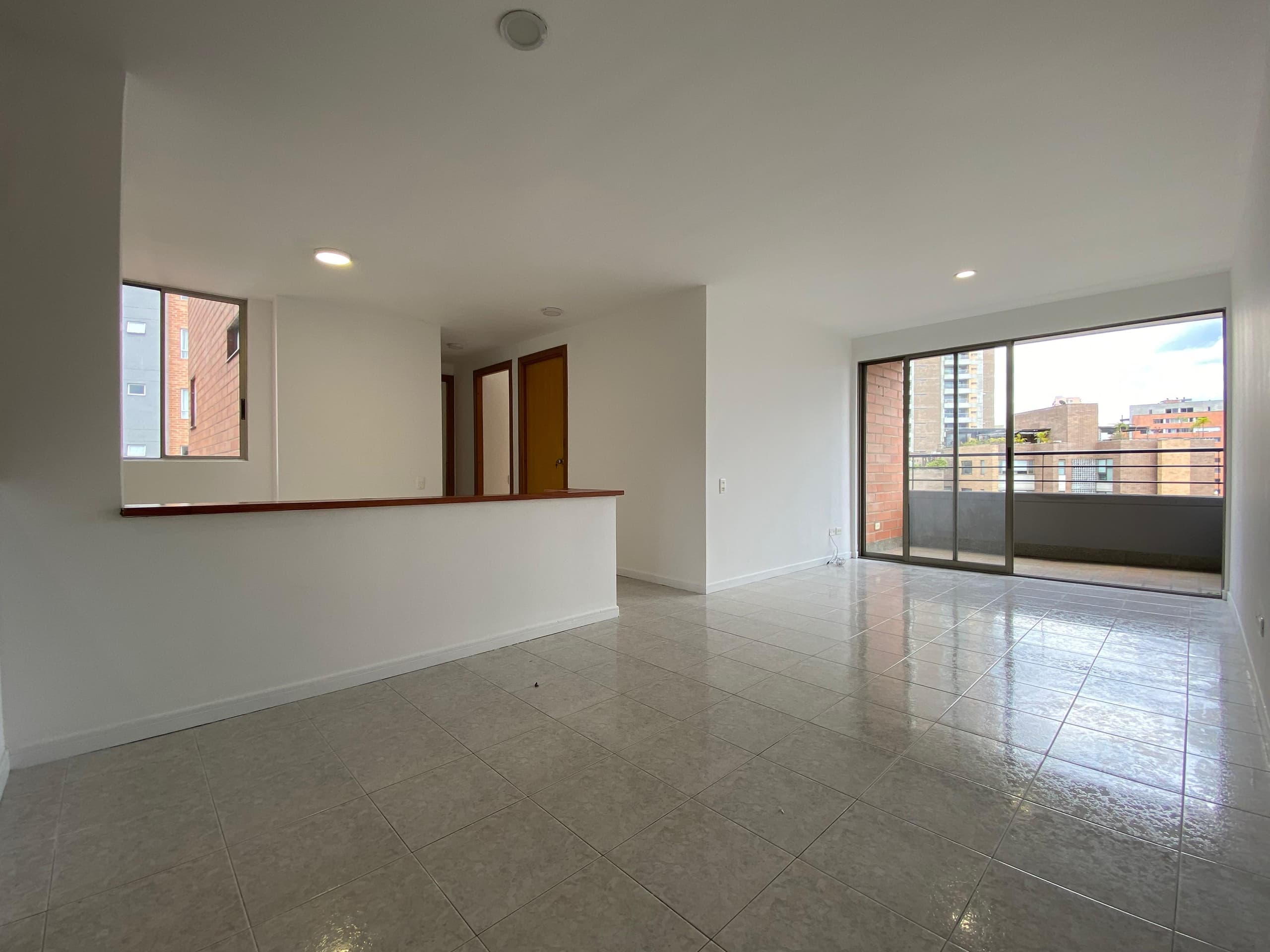 Apartamento en arriendo en Vizcaya, Poblado, Medellín — foto 4 de 20