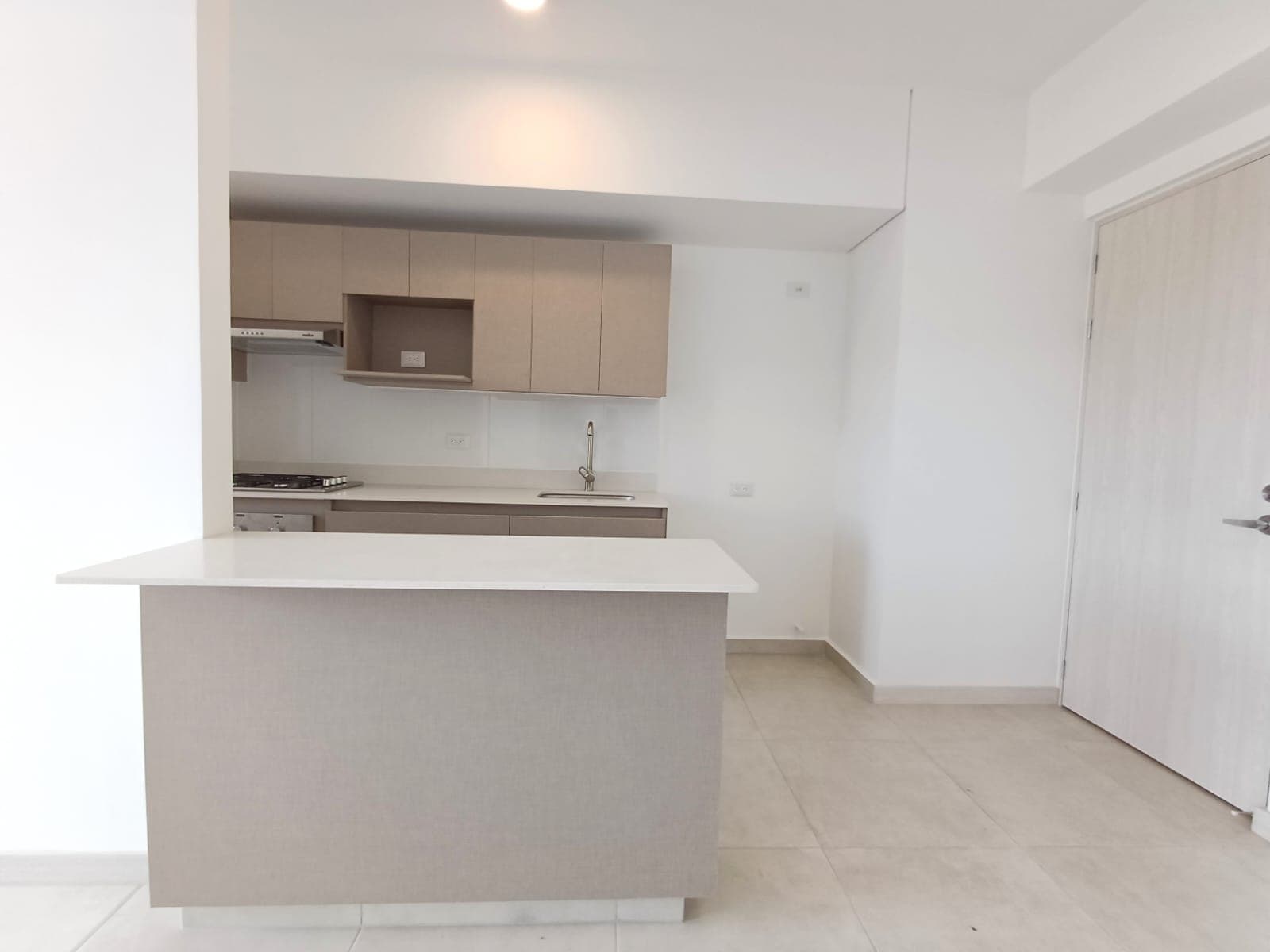 Apartamento en arriendo en Las Vegas, Envigado — foto 3 de 20