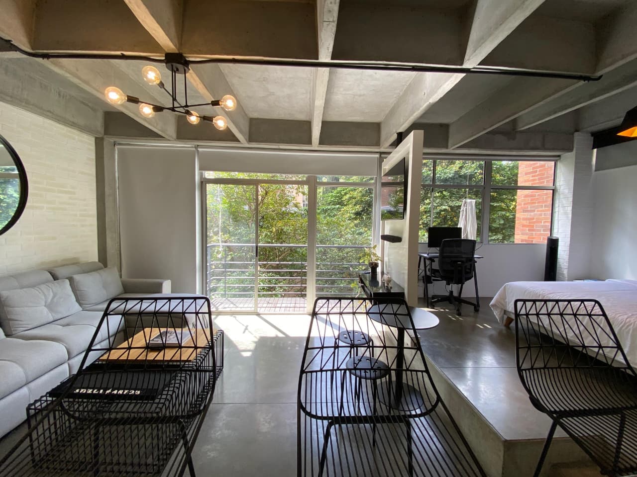 Apartamento en arriendo en Lalinde, Poblado, Medellín — foto 3 de 14