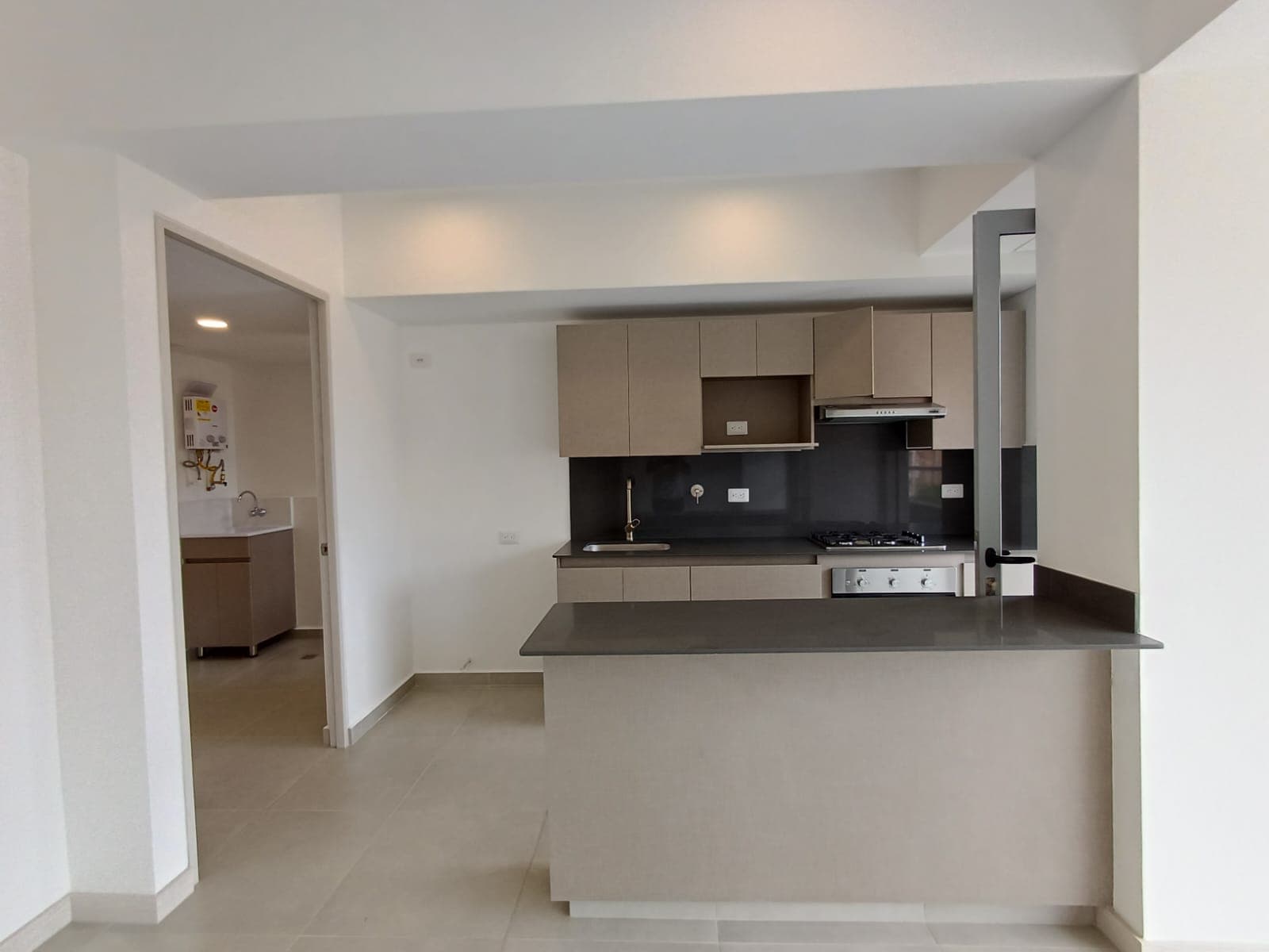 Apartamento en arriendo en Las Vegas, Envigado — foto 4 de 20