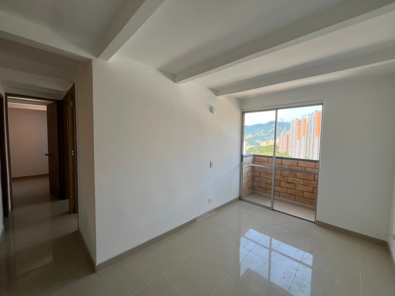 Apartamento en arriendo en Robledo, Medellín — foto 3 de 15