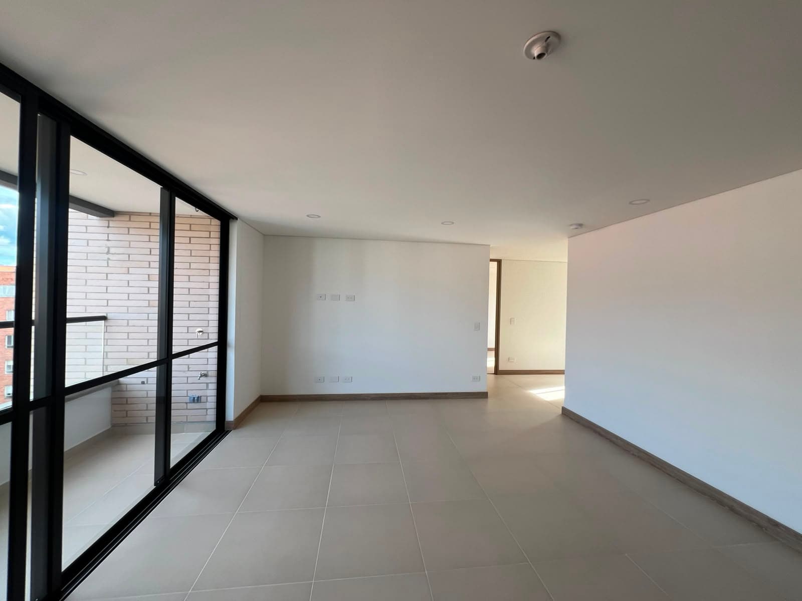 Apartamento en arriendo en Laureles, Medellín — foto 2 de 18