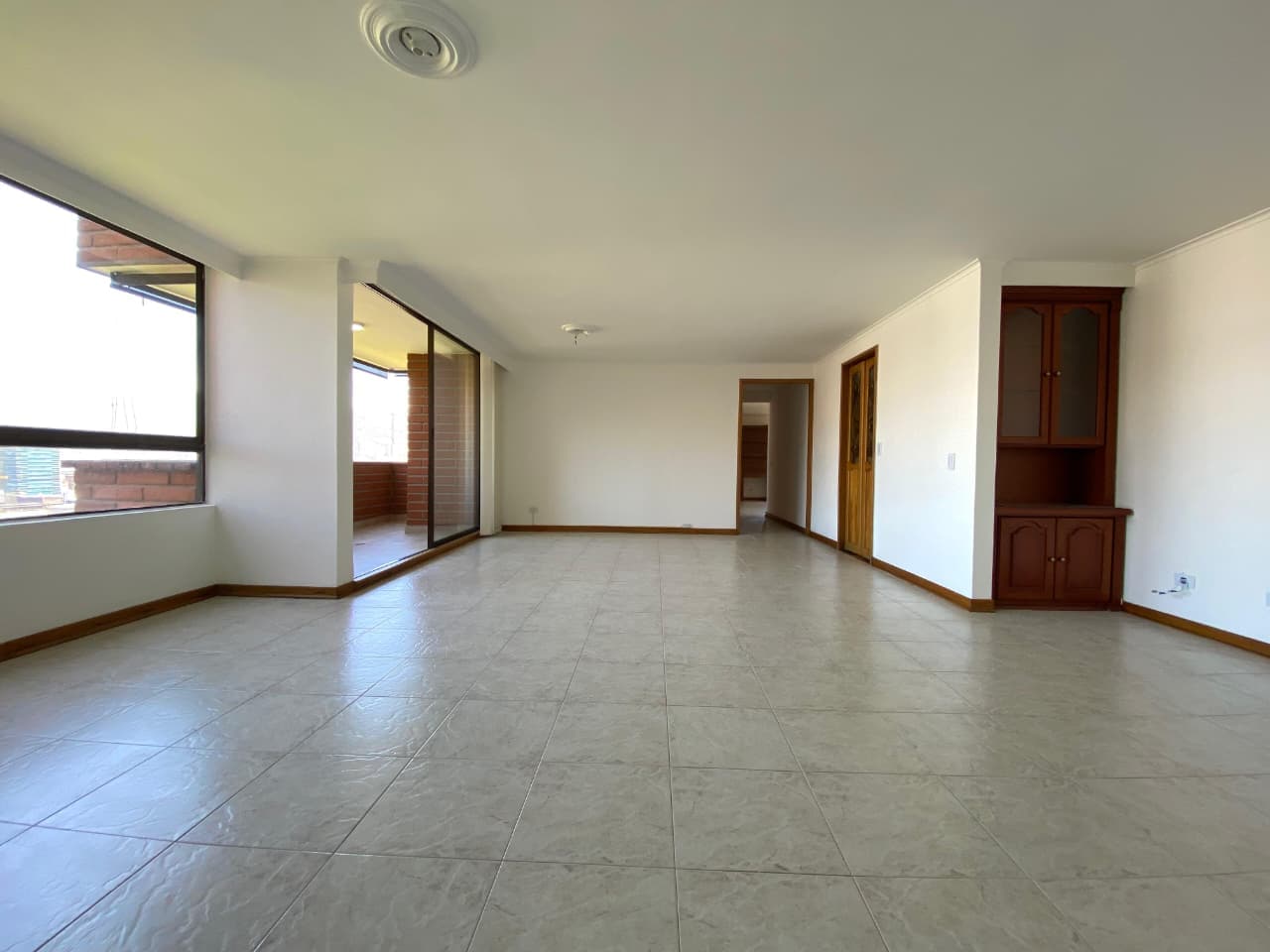 Apartamento en arriendo en Lalinde, Poblado, Medellín — foto 4 de 20