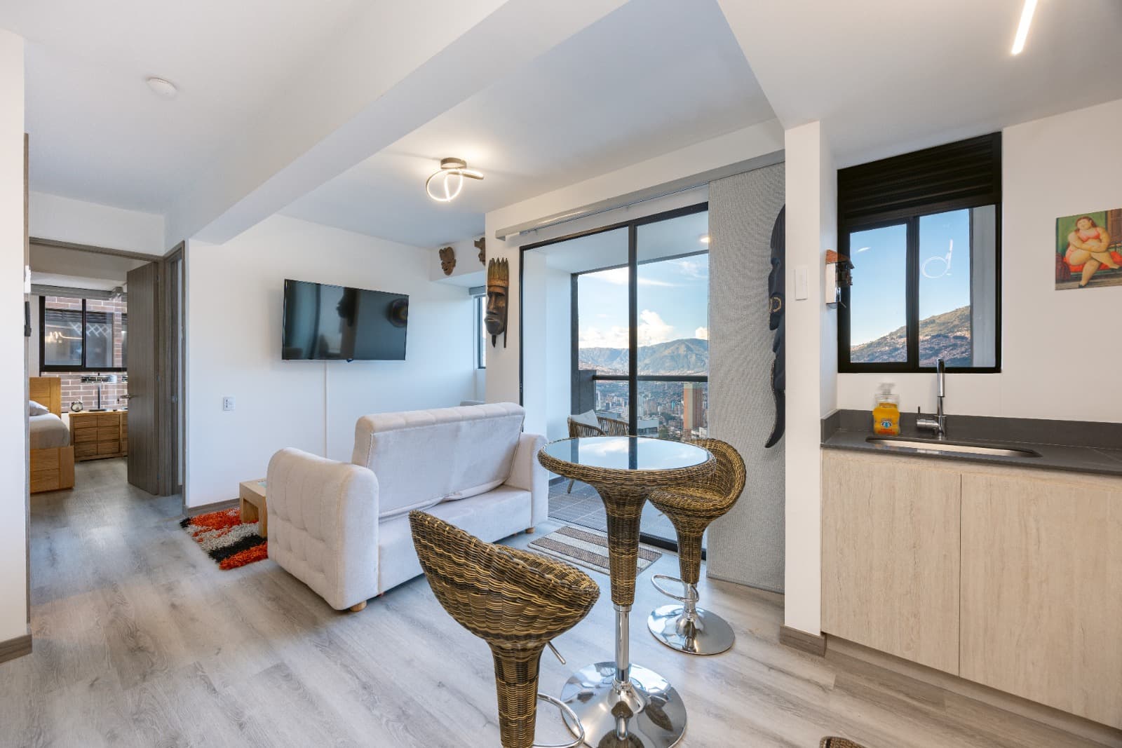 Apartamento en arriendo en Las Palmas M, Poblado, Medellín — foto 3 de 20
