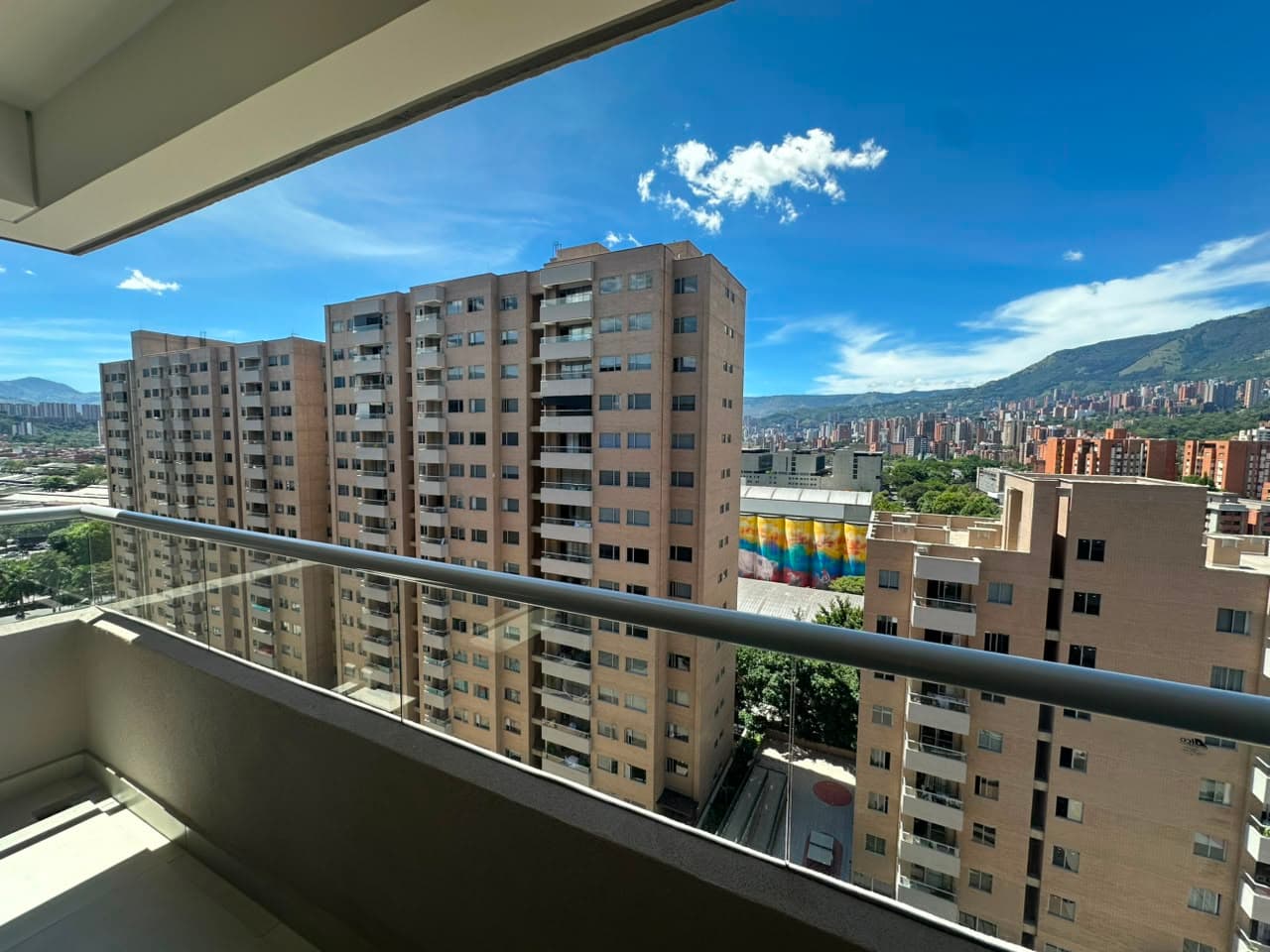 Apartamento en arriendo en Las Vegas, Envigado — foto 2 de 18