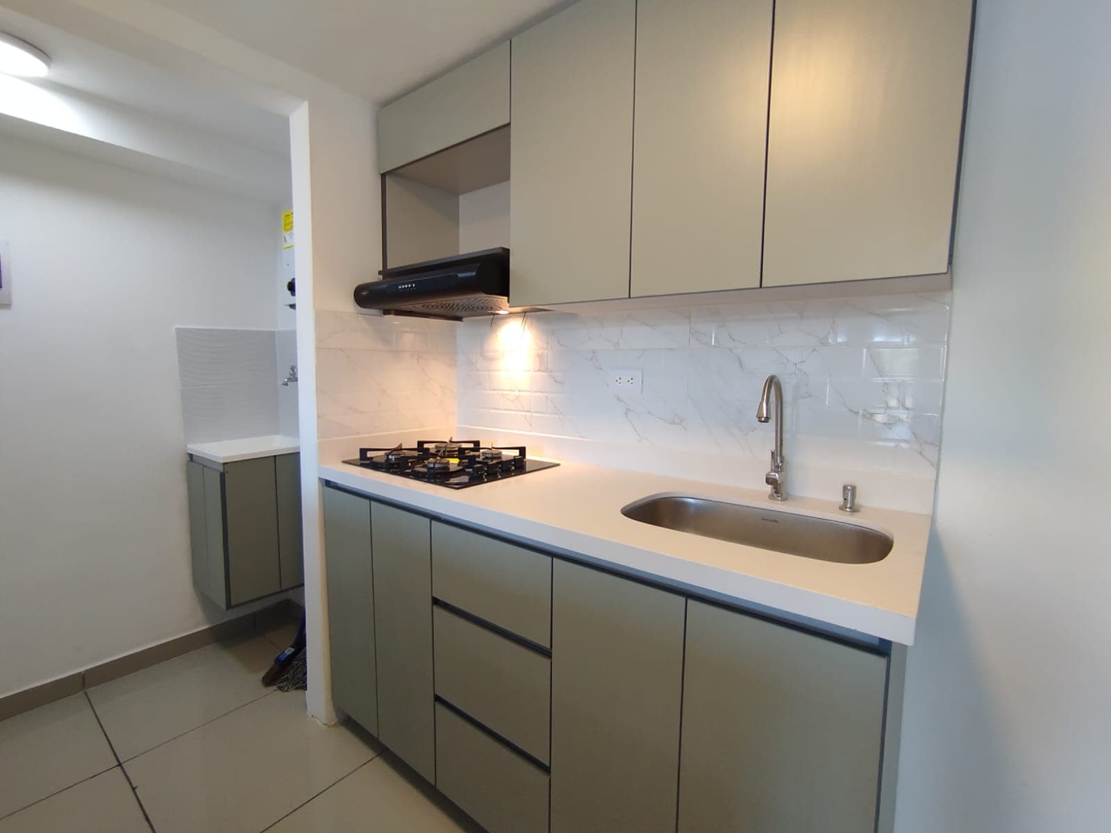 Apartamento en arriendo en Bello — foto 1 de 15