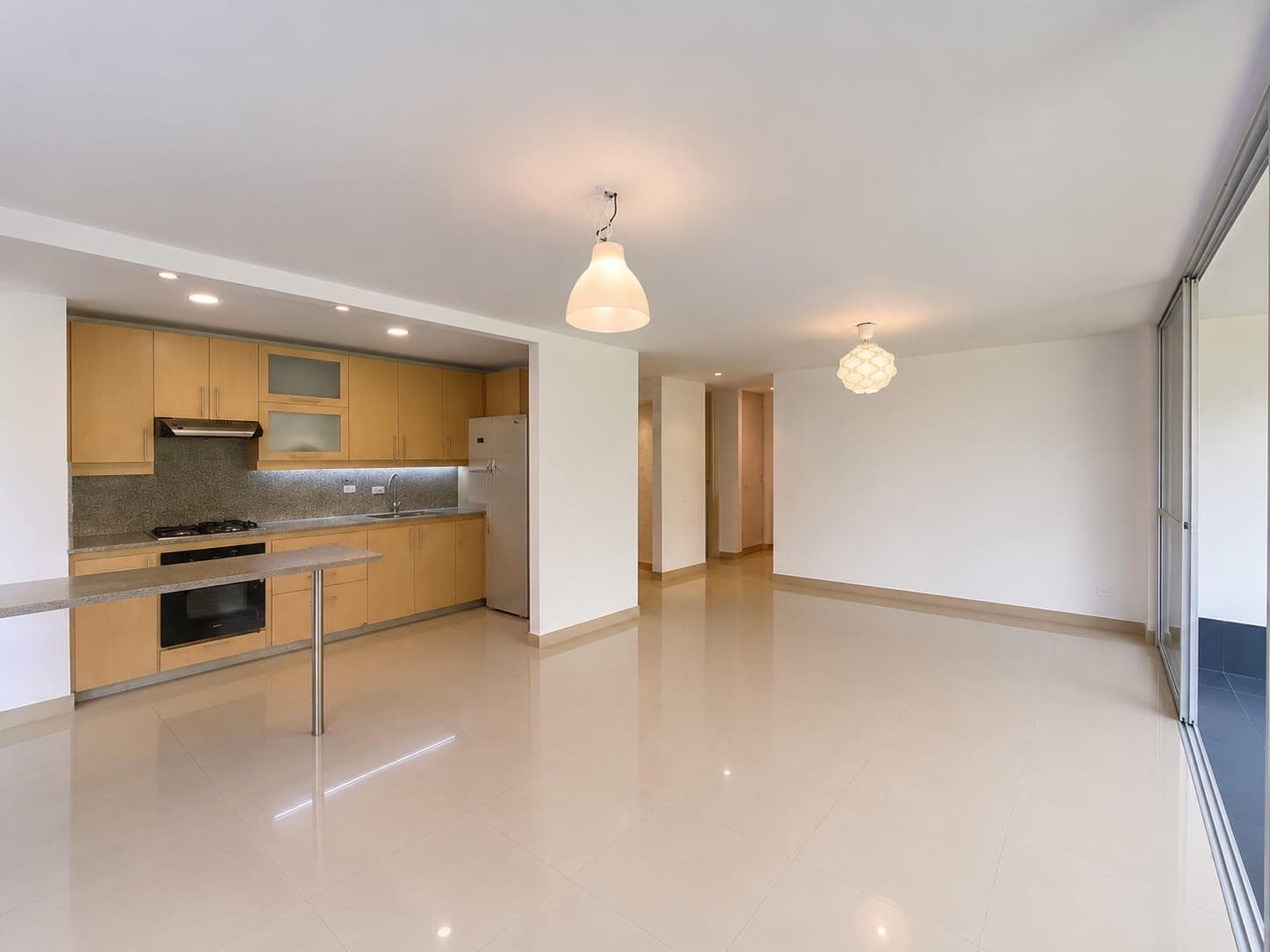 Apartamento en arriendo en La Calera, Poblado, Medellín — foto 3 de 20
