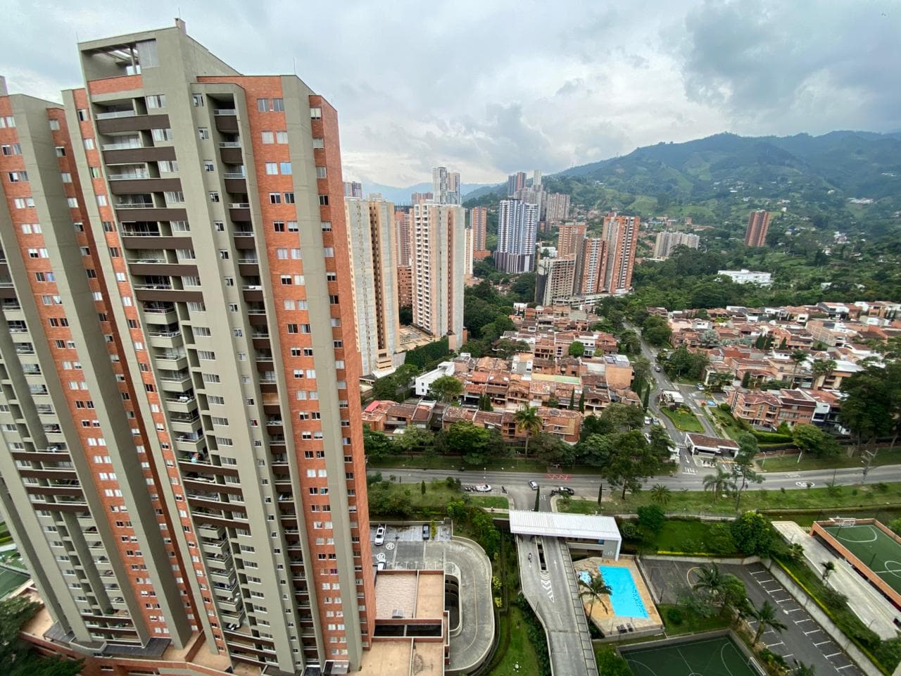 Apartamento en arriendo en Lagos De La Doctora, Sabaneta — foto 1 de 20
