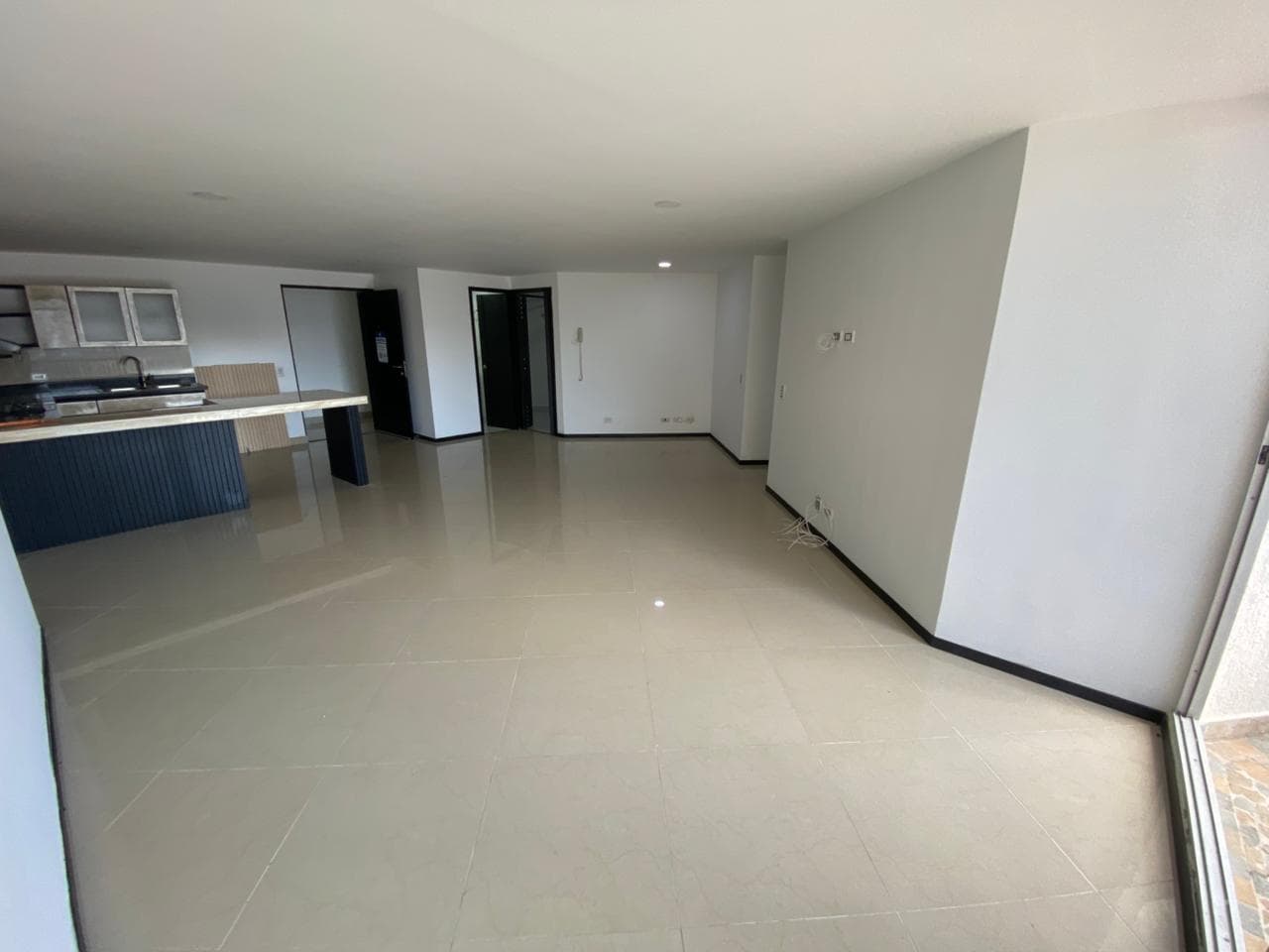 Apartamento en arriendo en Las Lomitas, Sabaneta — foto 3 de 20