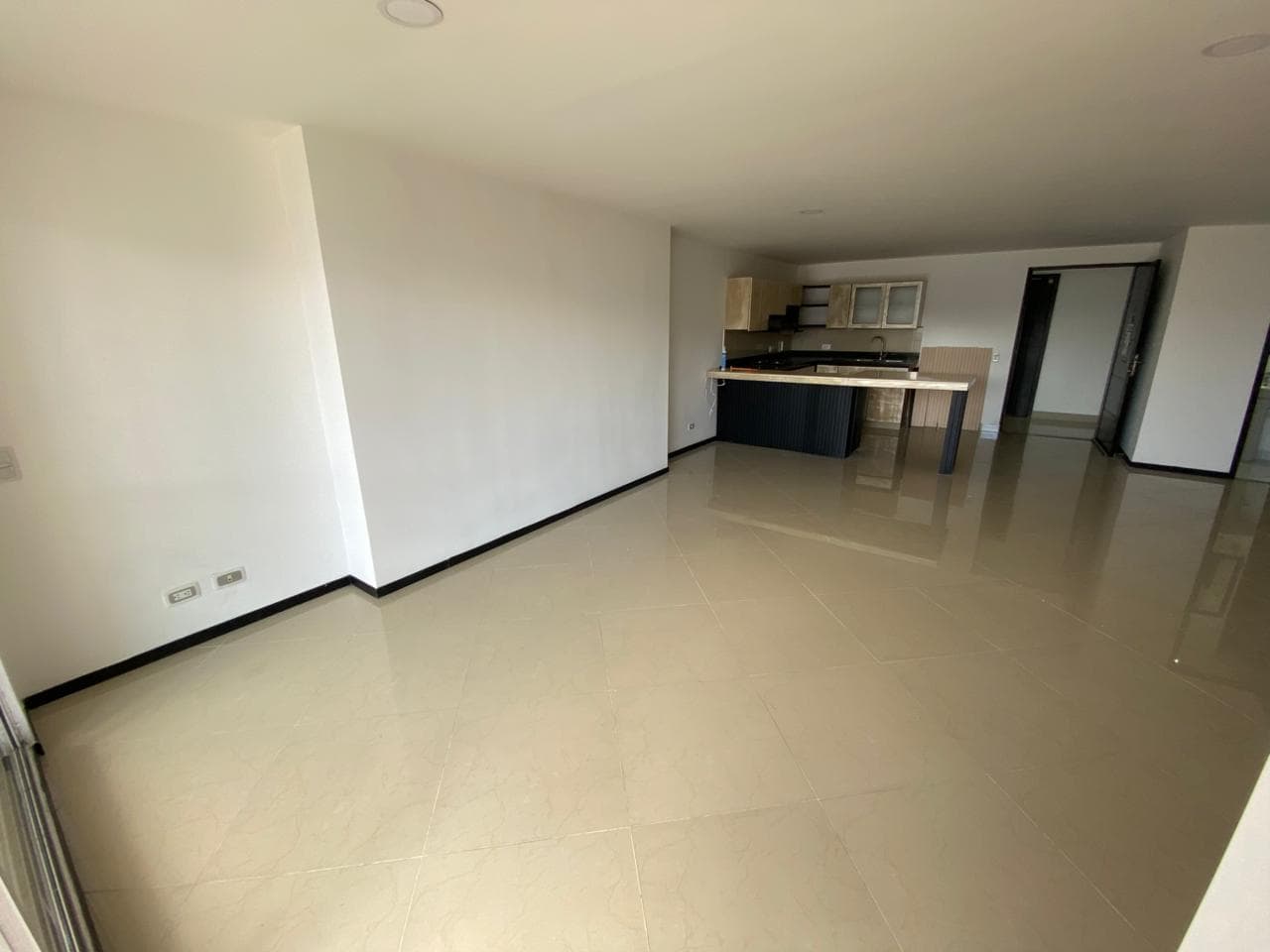 Apartamento en arriendo en Las Lomitas, Sabaneta — foto 4 de 20
