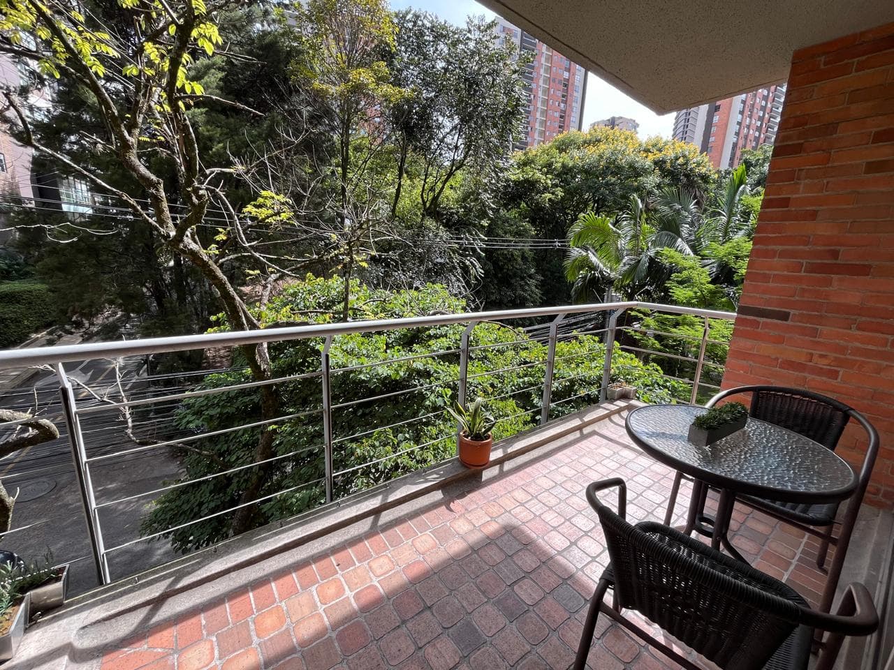 Apartamento en arriendo en Lalinde, Poblado, Medellín — foto 2 de 18