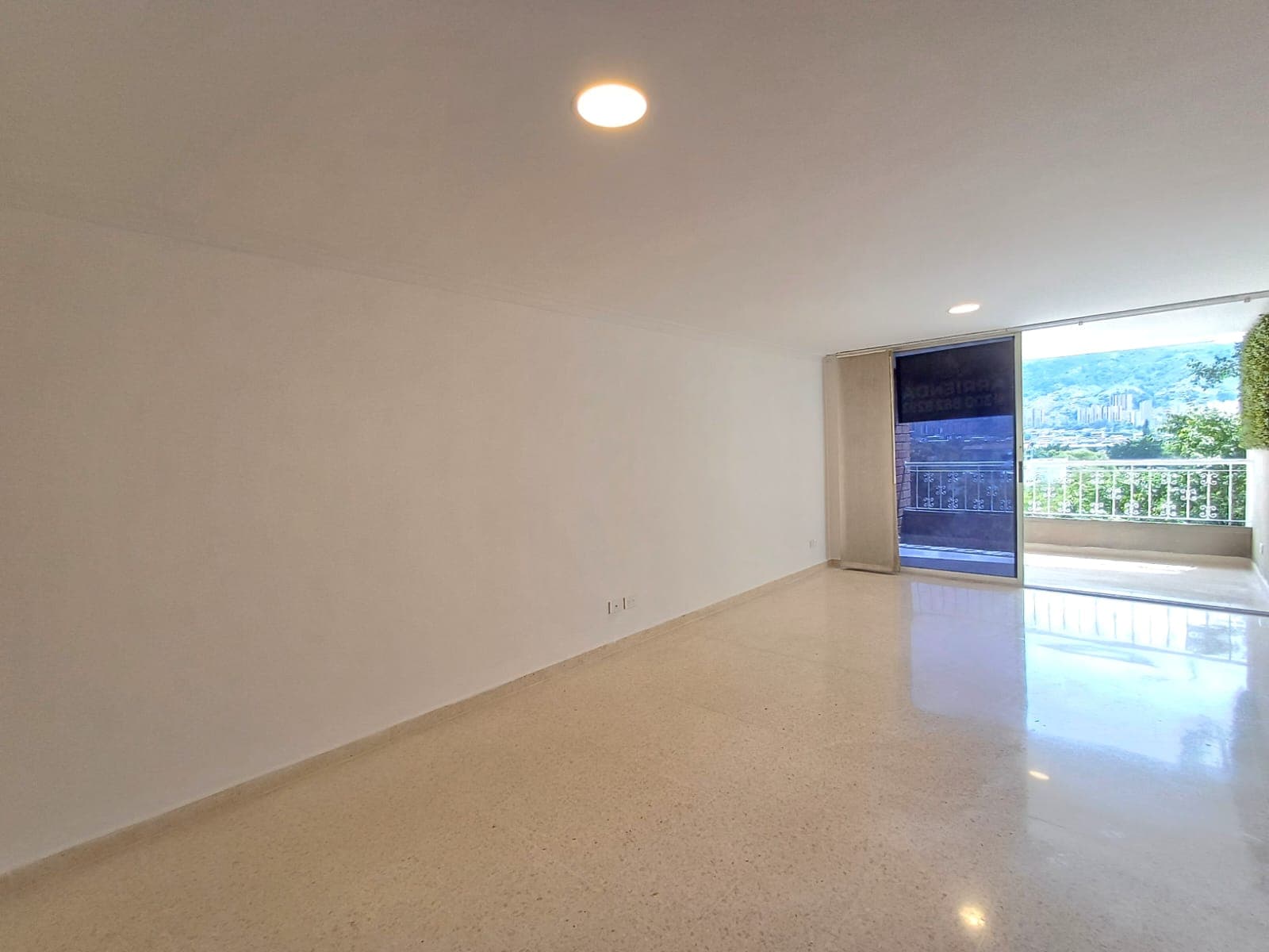 Apartamento en arriendo en Santa María De Los Ángeles, Poblado, Medellín — foto 5 de 20