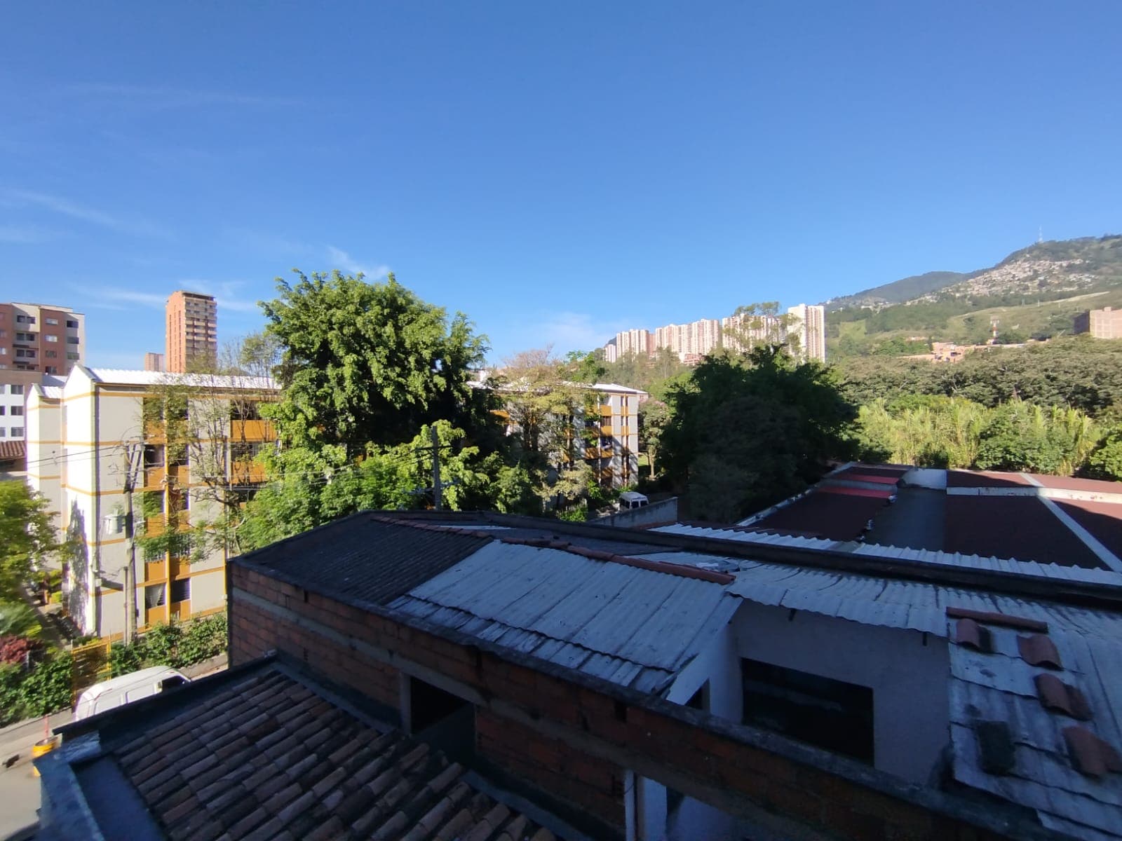 Apartamento en arriendo en Bello — foto 2 de 18