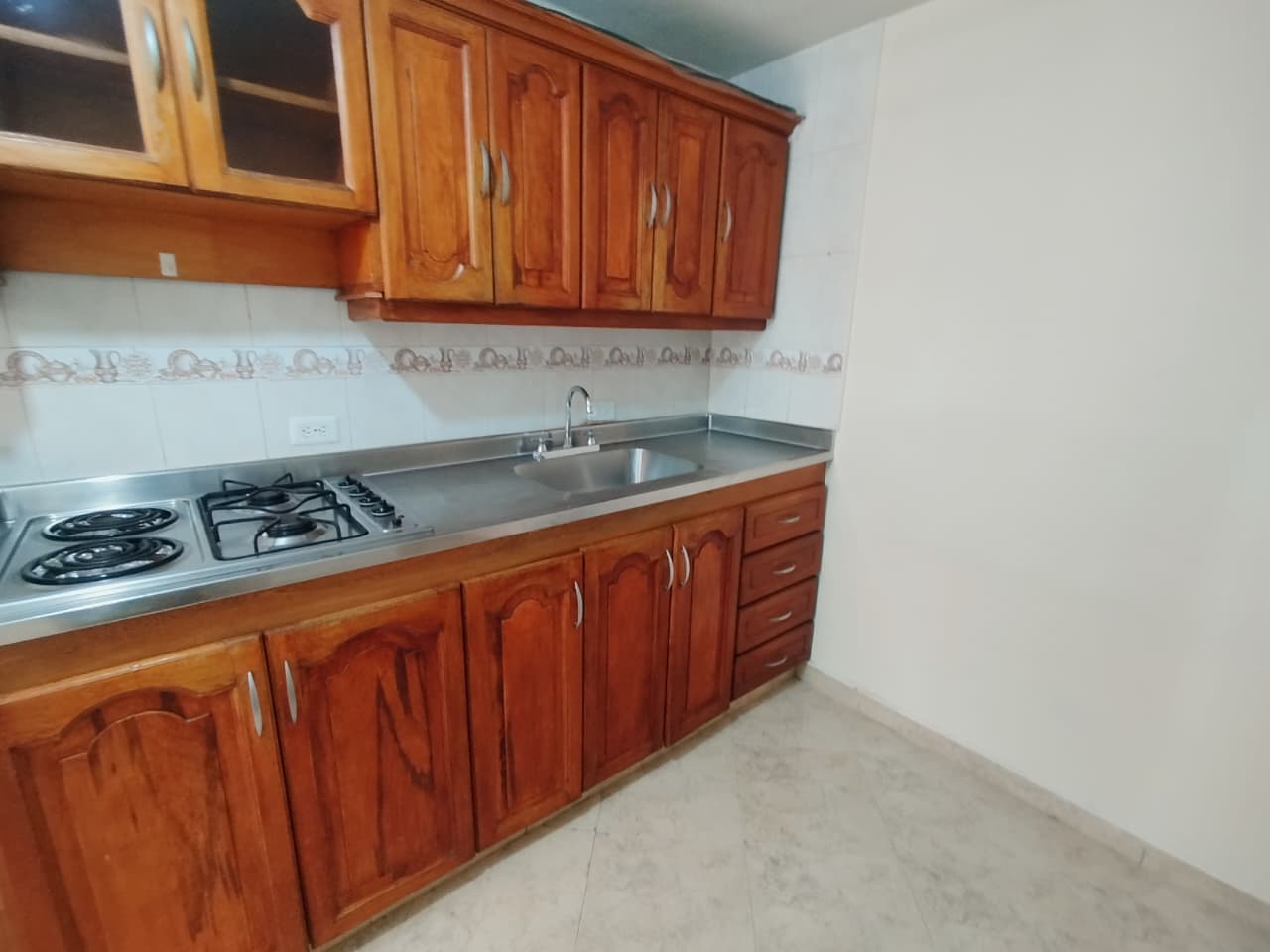 Apartamento en arriendo en Bombona, Centro, Medellín — foto 1 de 12