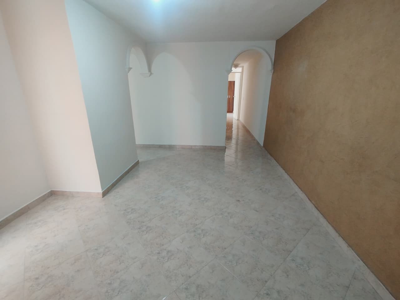 Apartamento en arriendo en Bombona, Centro, Medellín — foto 3 de 12