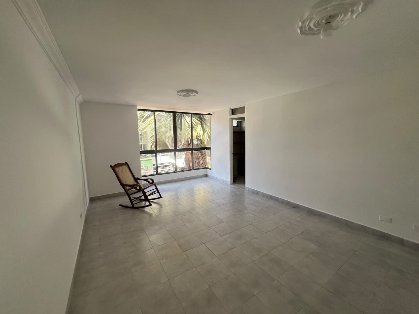 Apartamento en arriendo en Miravalle, Belen, Medellín — foto 2 de 20