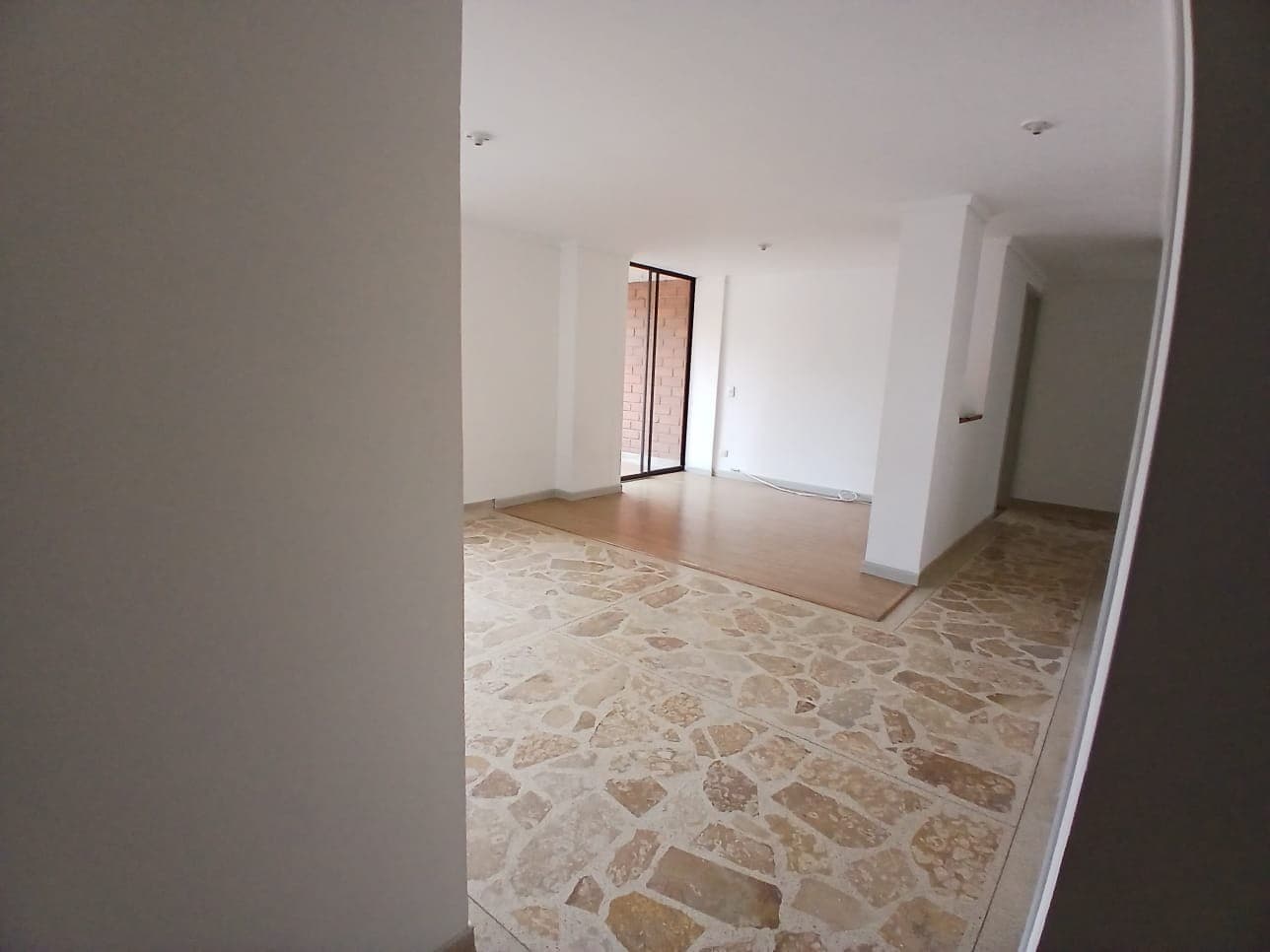 Apartamento en arriendo en Laureles, Medellín — foto 5 de 18