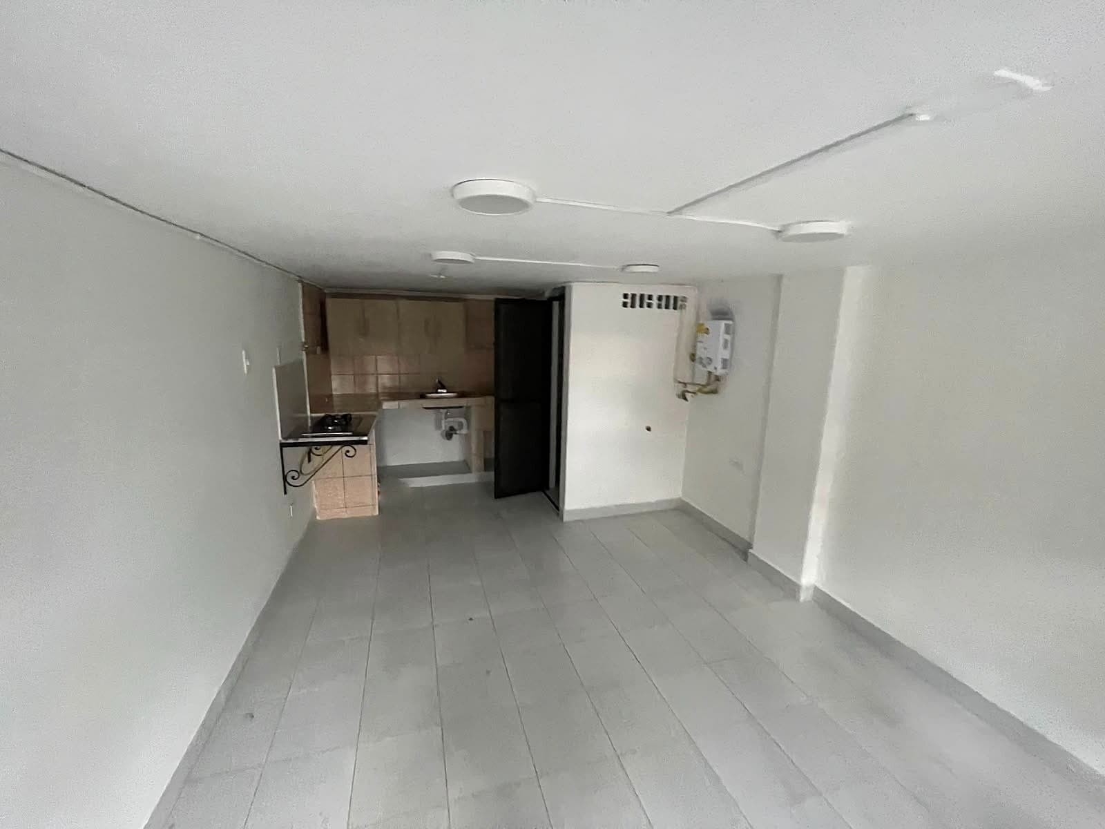 Apartaestudio en arriendo en Buenos Aires, Centro, Medellín — foto 4 de 11