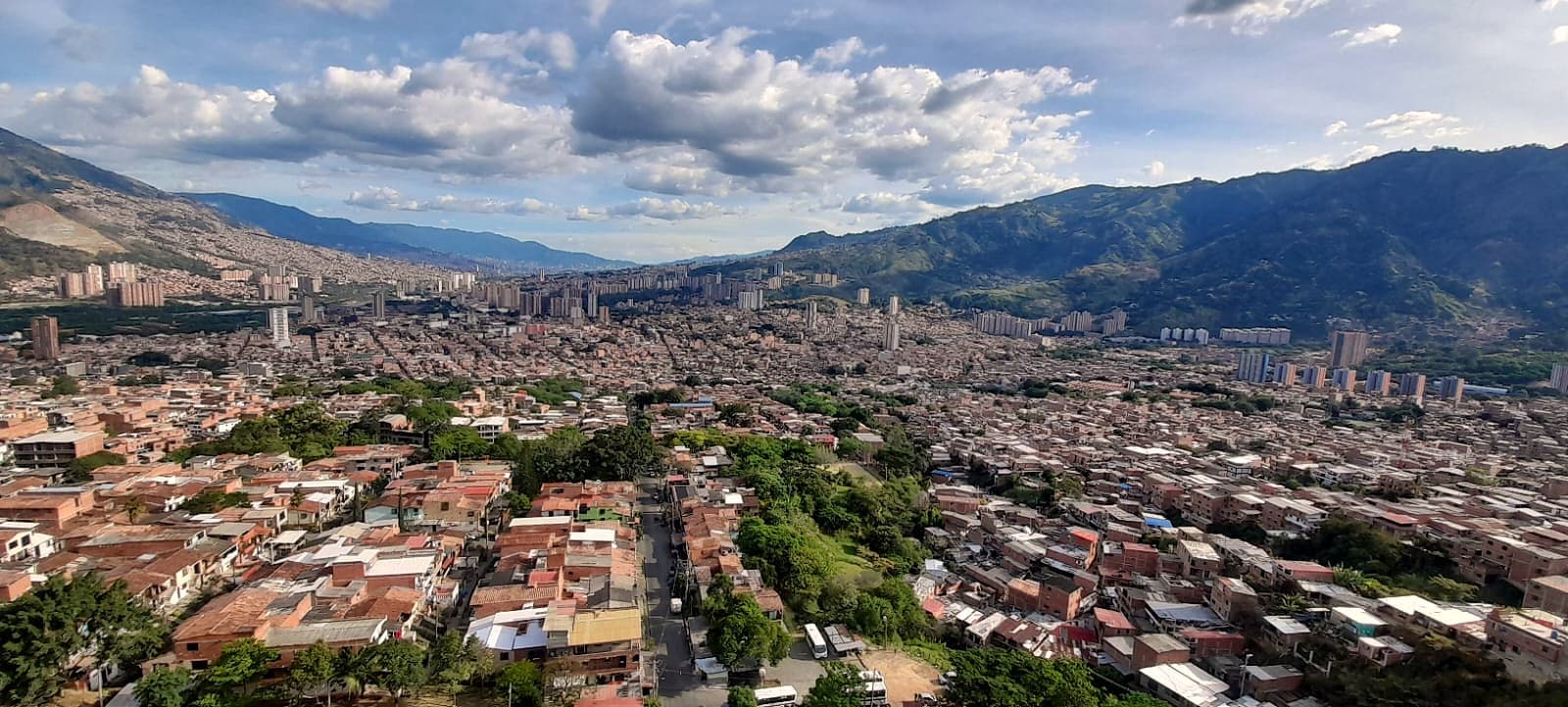 Apartamento en arriendo en Bello — foto 1 de 16