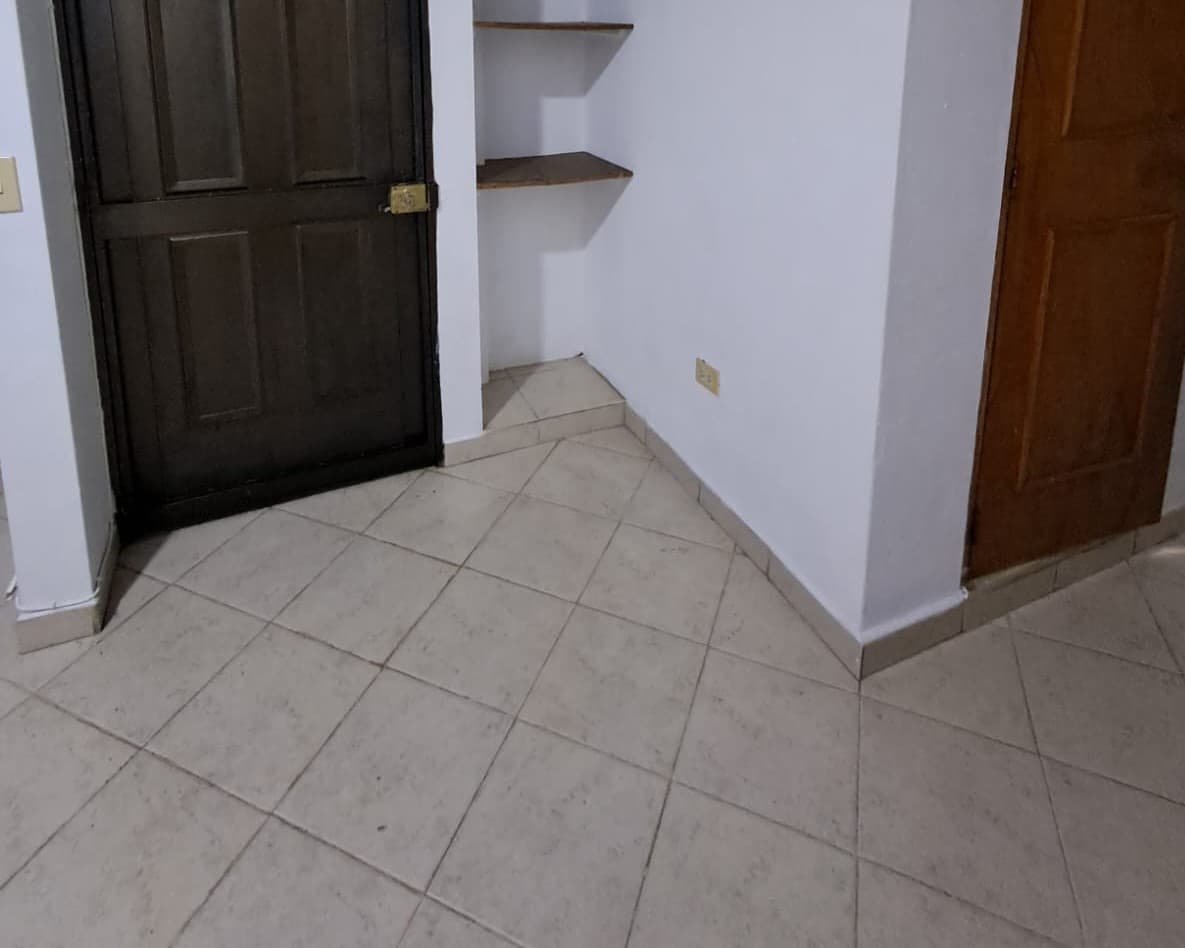 Apartamento en arriendo en Rionegro — foto 2 de 14