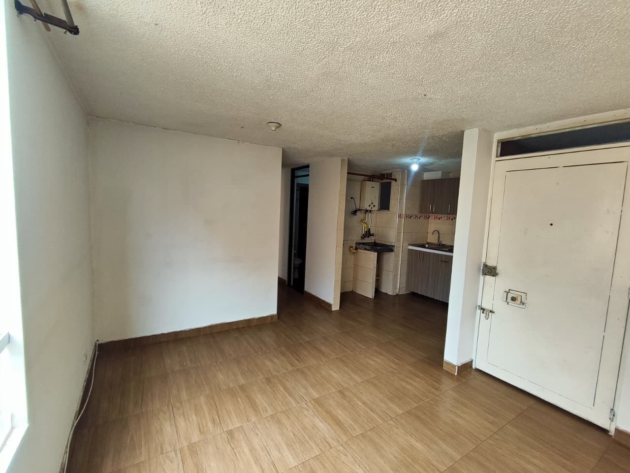 Apartamento en arriendo en Hogares, Soacha — foto 3 de 20