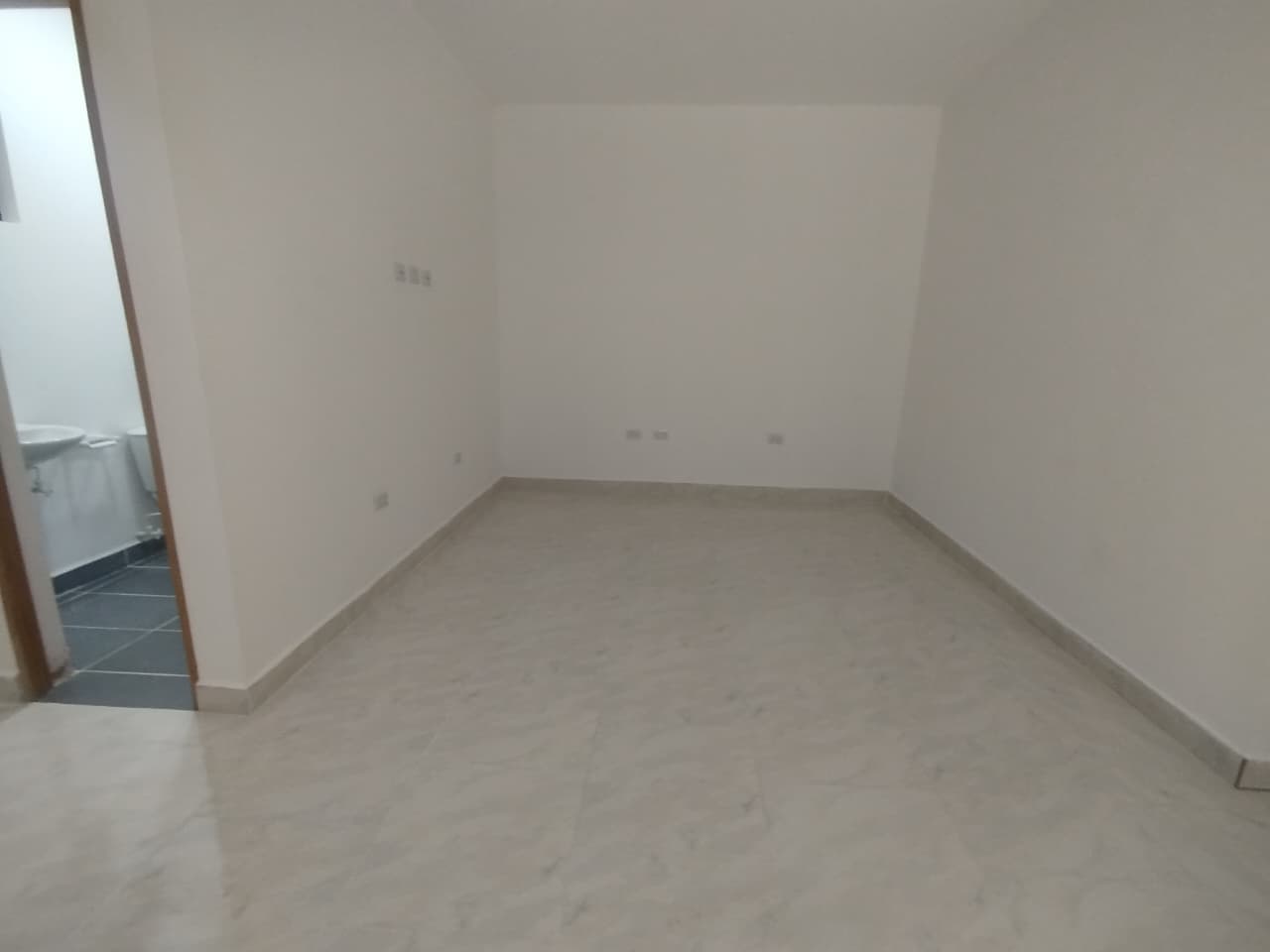 Apartamento en arriendo en Prado, Centro, Medellín — foto 3 de 12