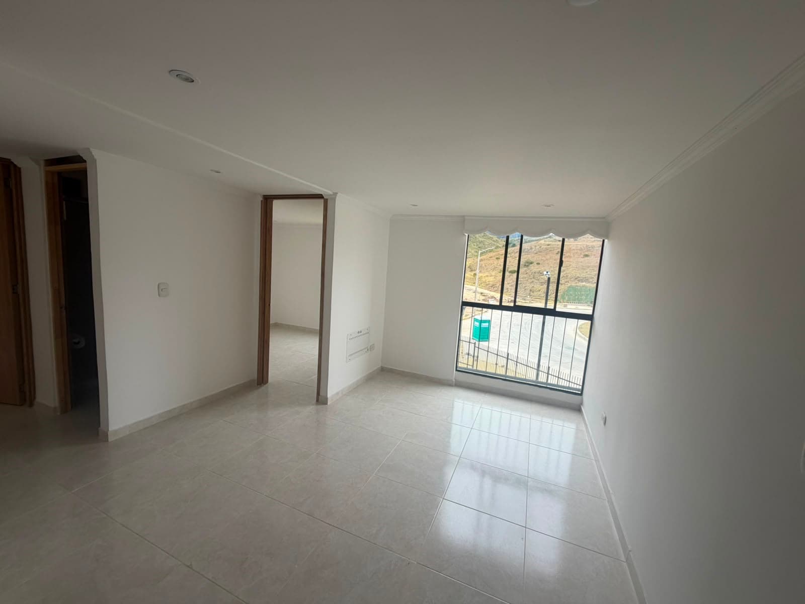 Apartamento en arriendo en Soacha — foto 1 de 14