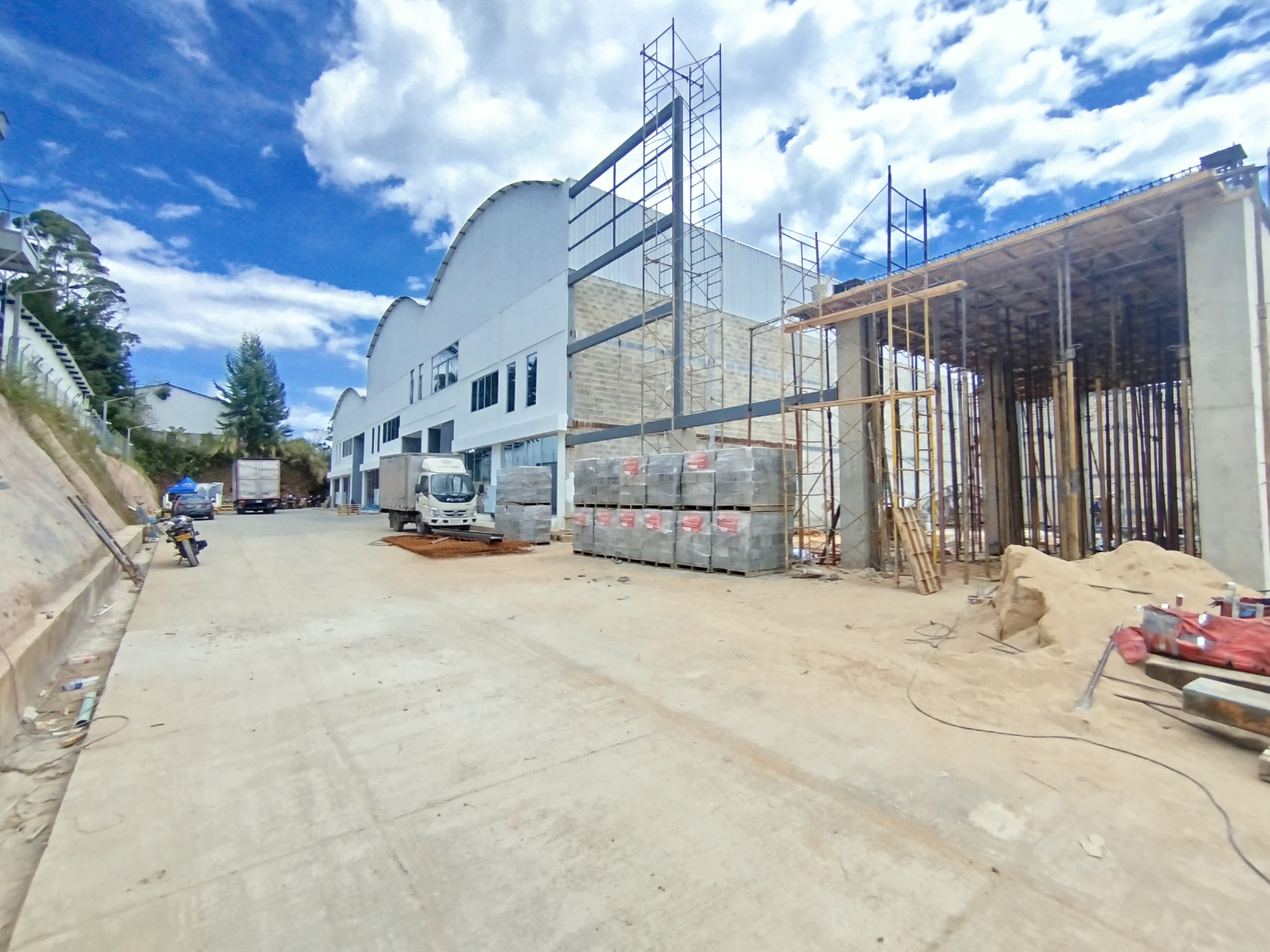 Bodega en arriendo en Caldas — foto 3 de 20