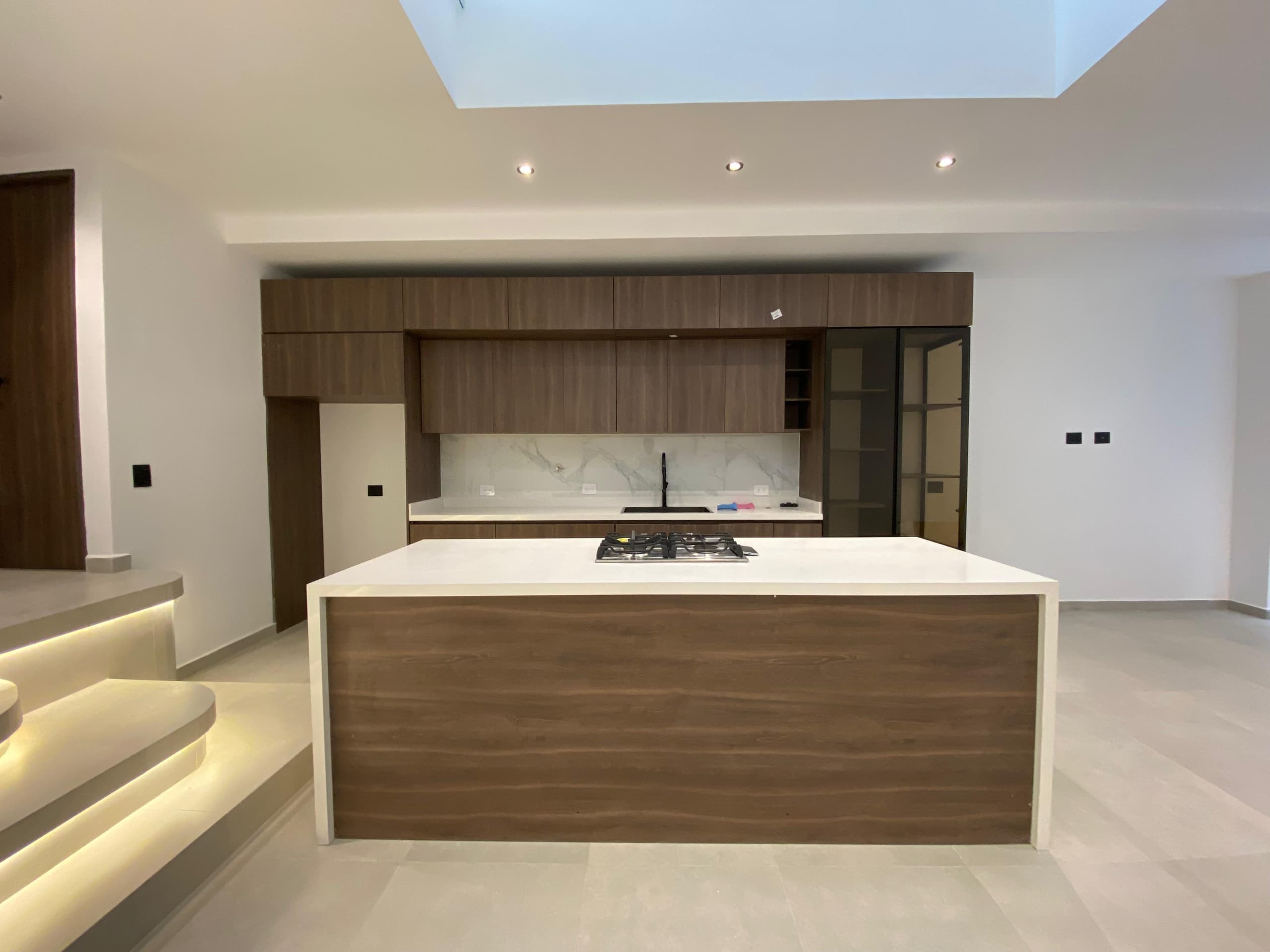 Casa Vivienda en arriendo en Los Balsos, Poblado, Medellín — foto 3 de 20
