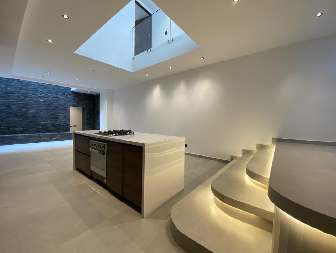 Casa Vivienda en arriendo en Los Balsos, Poblado, Medellín — foto 4 de 20