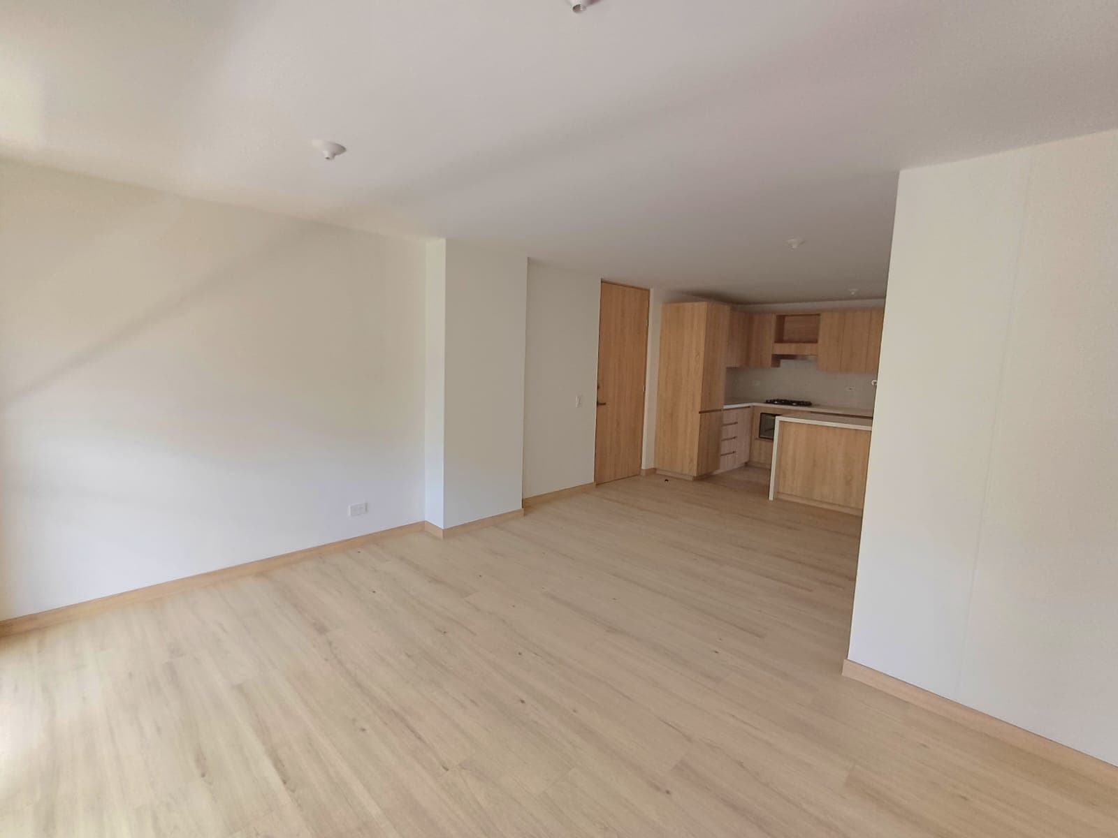 Apartamento en arriendo en Camino Verde, Envigado — foto 5 de 20