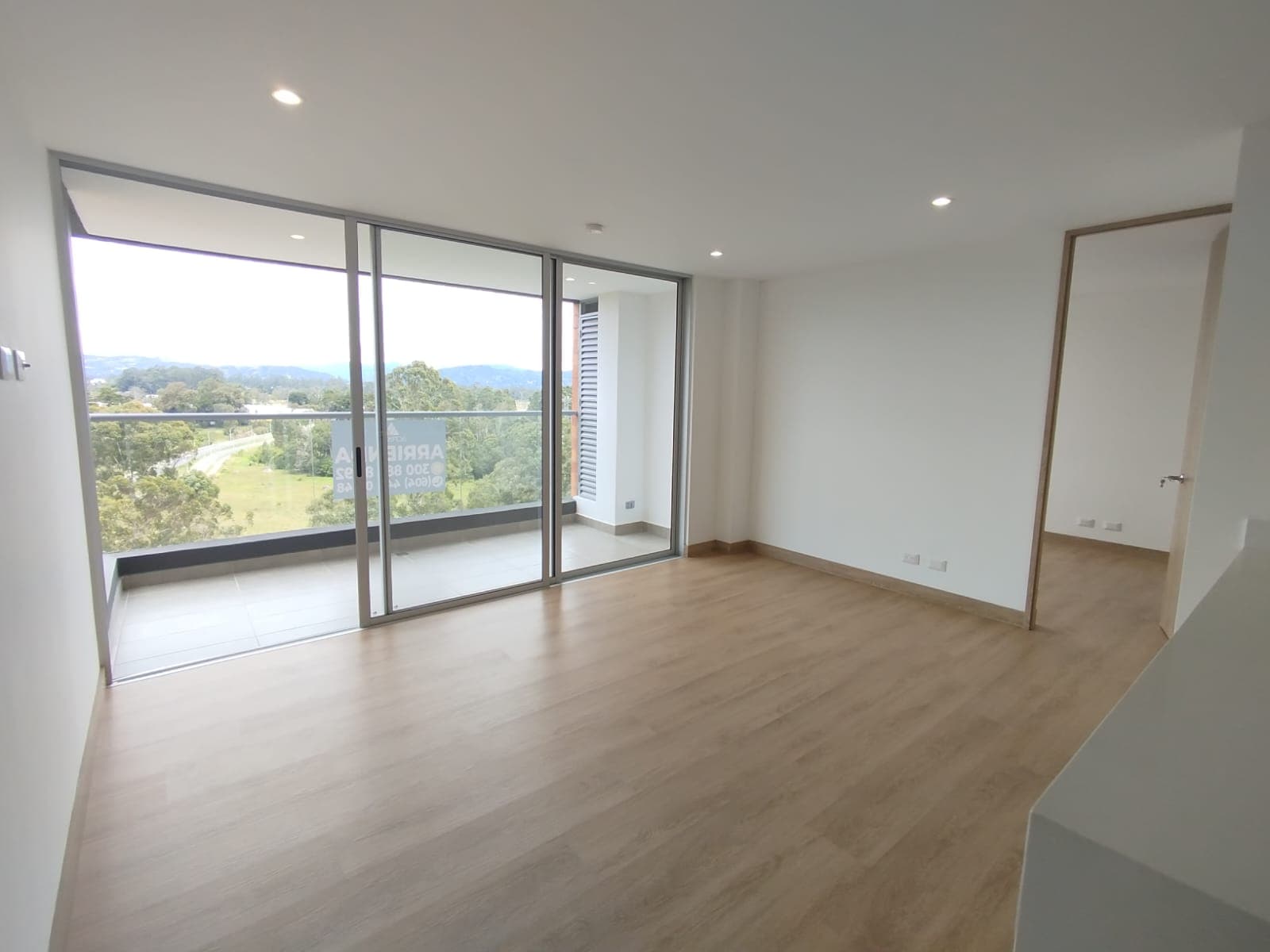 Apartamento en arriendo en Rionegro — foto 2 de 11