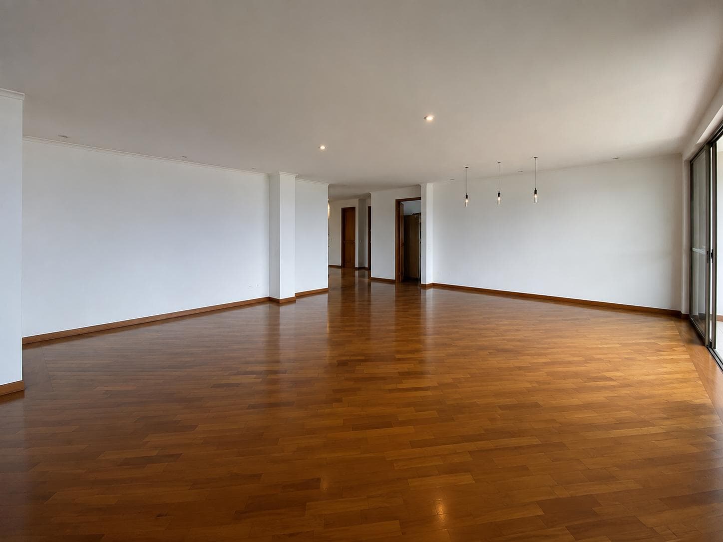 Apartamento en arriendo en La Calera, Poblado, Medellín — foto 5 de 20