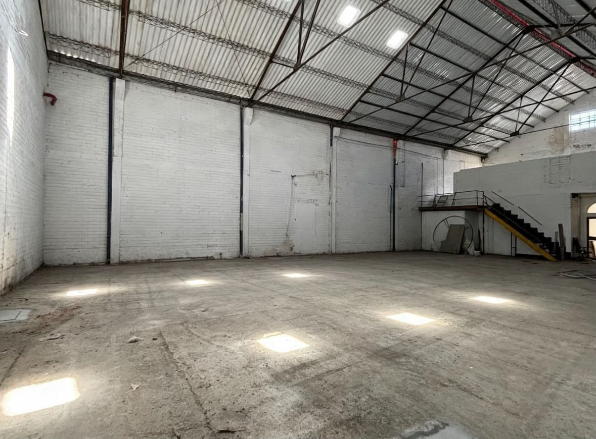 Bodega en arriendo en Guayabal, Belen, Medellín — foto 2 de 15