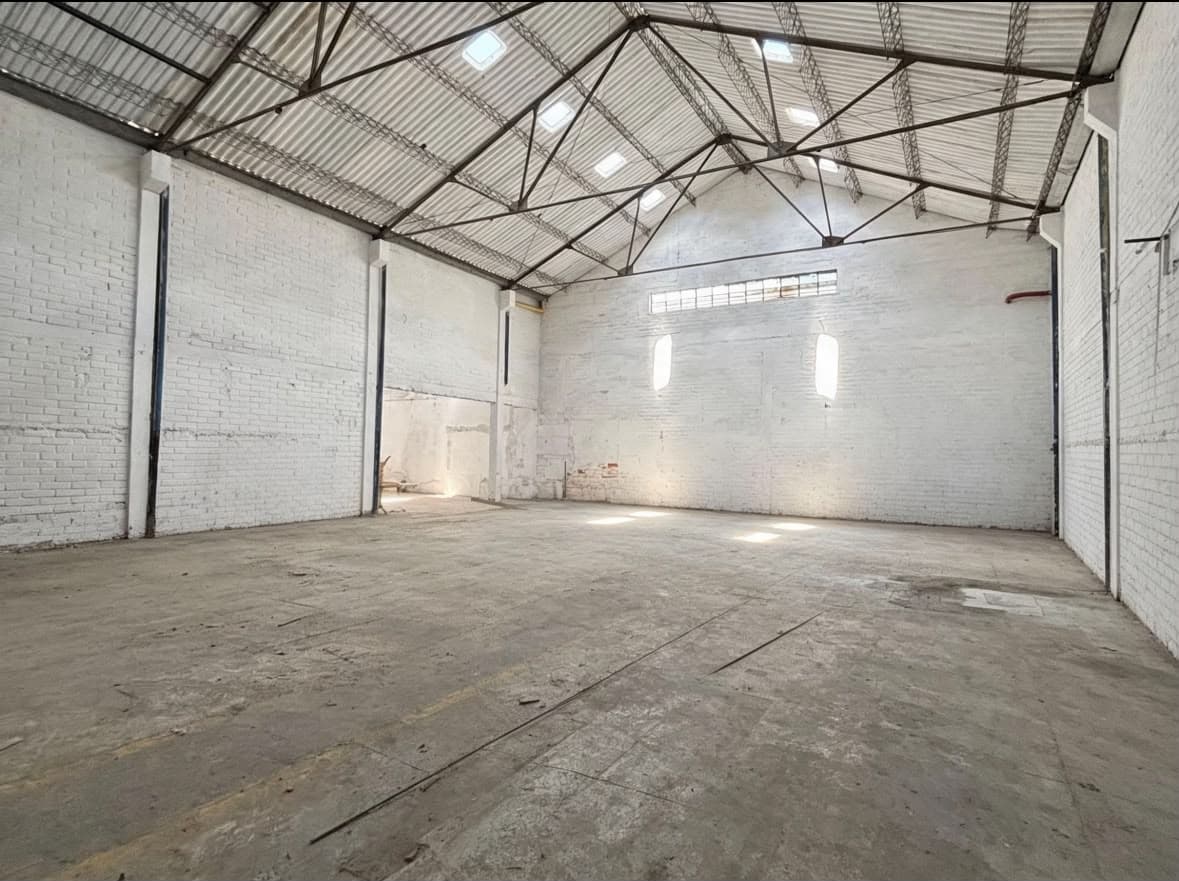 Bodega en arriendo en Guayabal, Belen, Medellín — foto 5 de 15