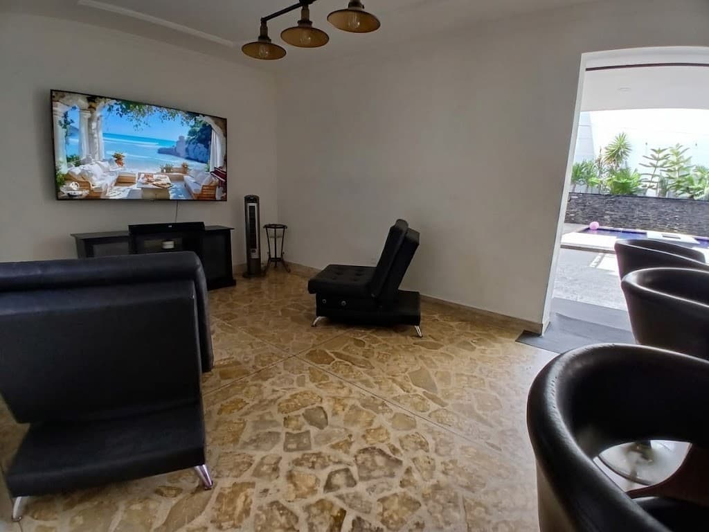Casa Vivienda en arriendo en Laureles, Medellín — foto 3 de 20