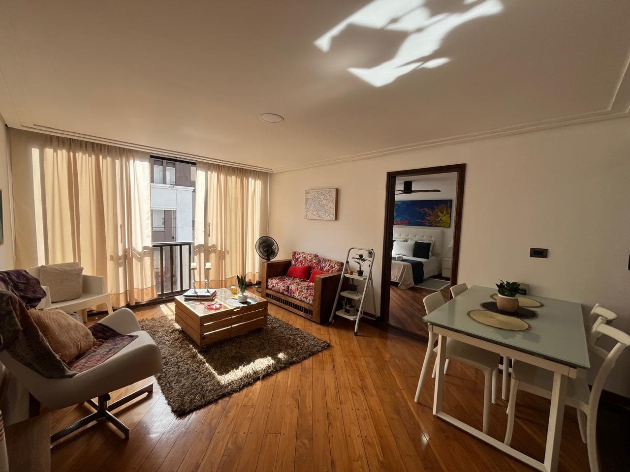 Apartaestudio en arriendo en Astorga, Poblado, Medellín — foto 1 de 12