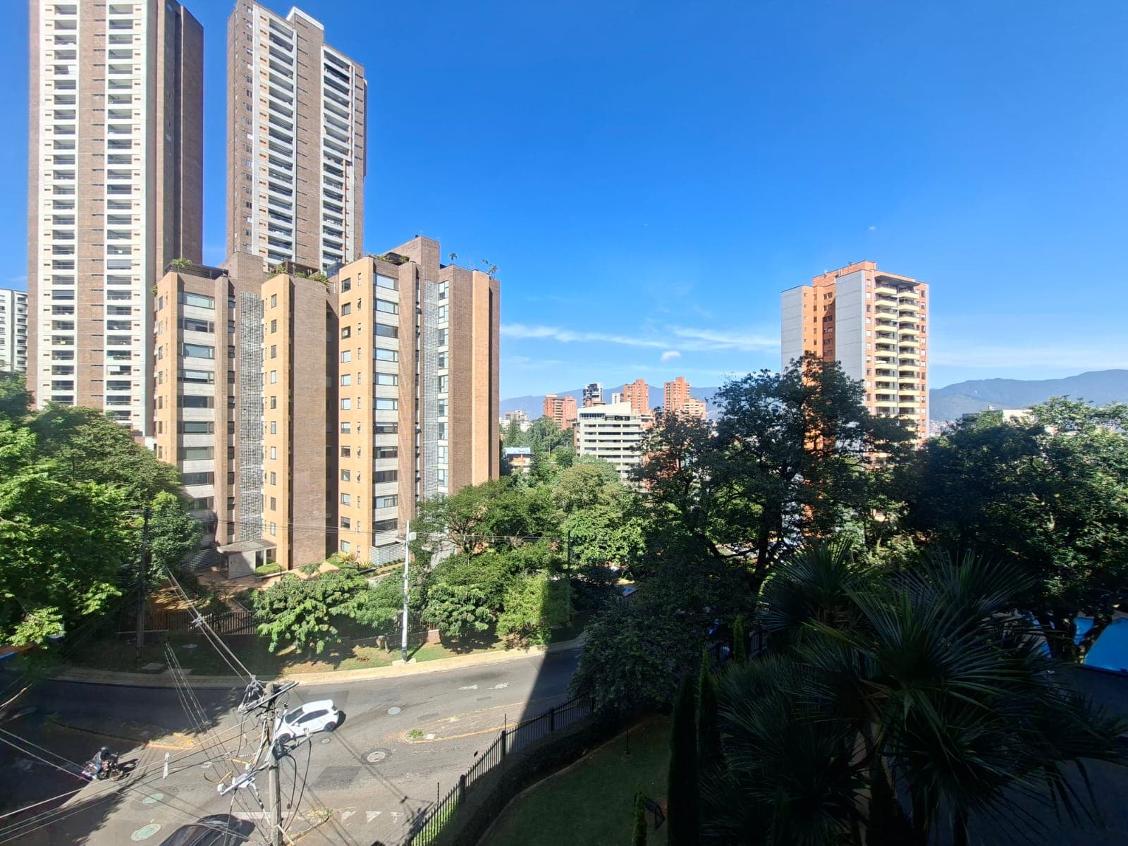 Apartamento en arriendo en El Tesoro, Poblado, Medellín — foto 1 de 14