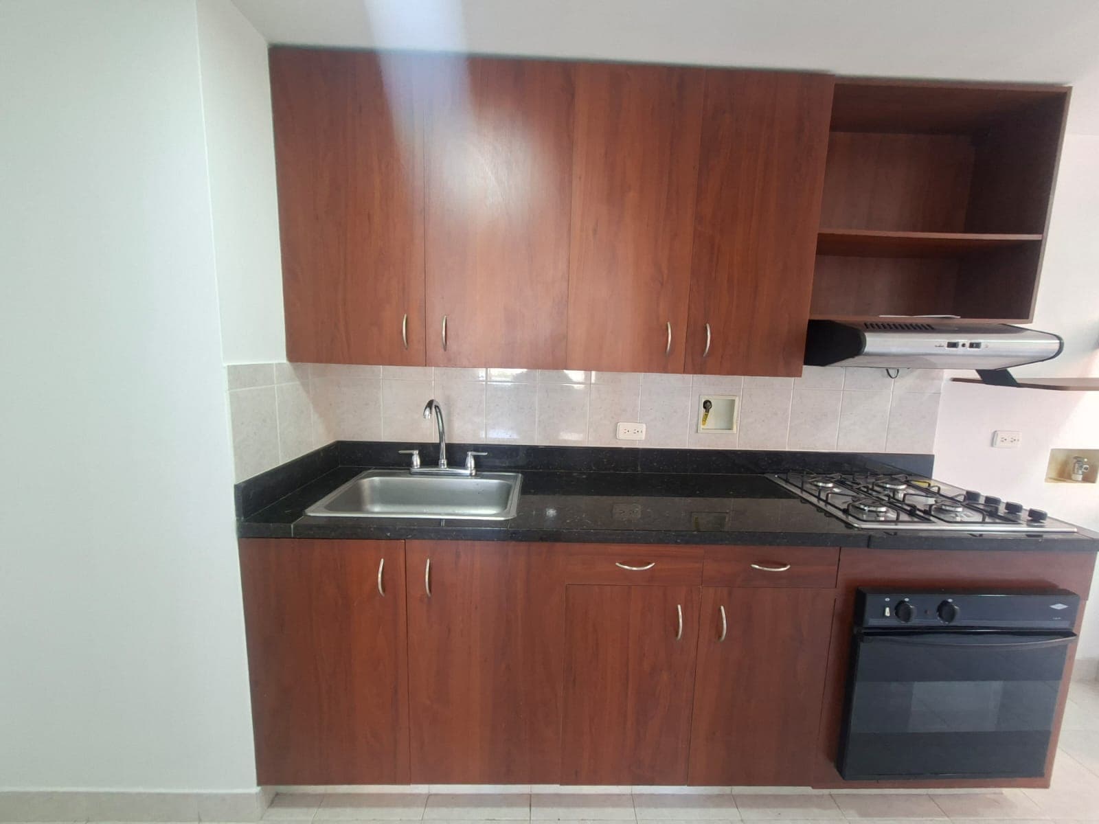 Apartamento en arriendo en El Tesoro, Poblado, Medellín — foto 5 de 14