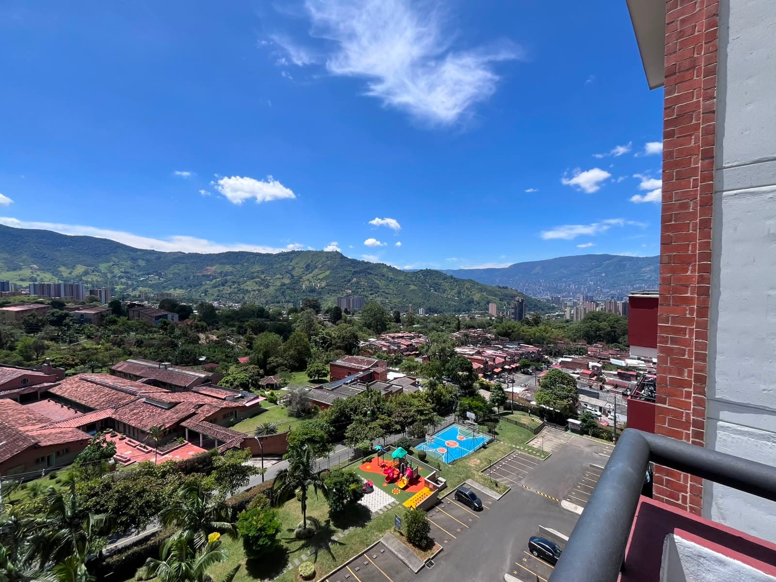 Apartamento en arriendo en La Estrella — foto 1 de 16