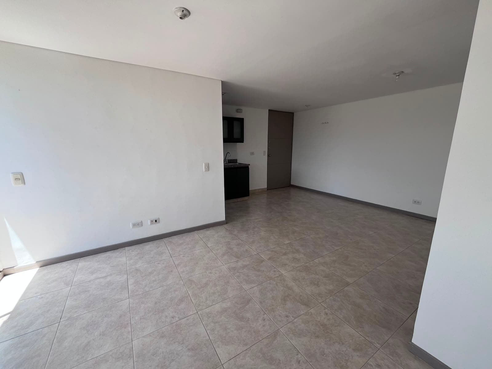Apartamento en arriendo en La Estrella — foto 3 de 16