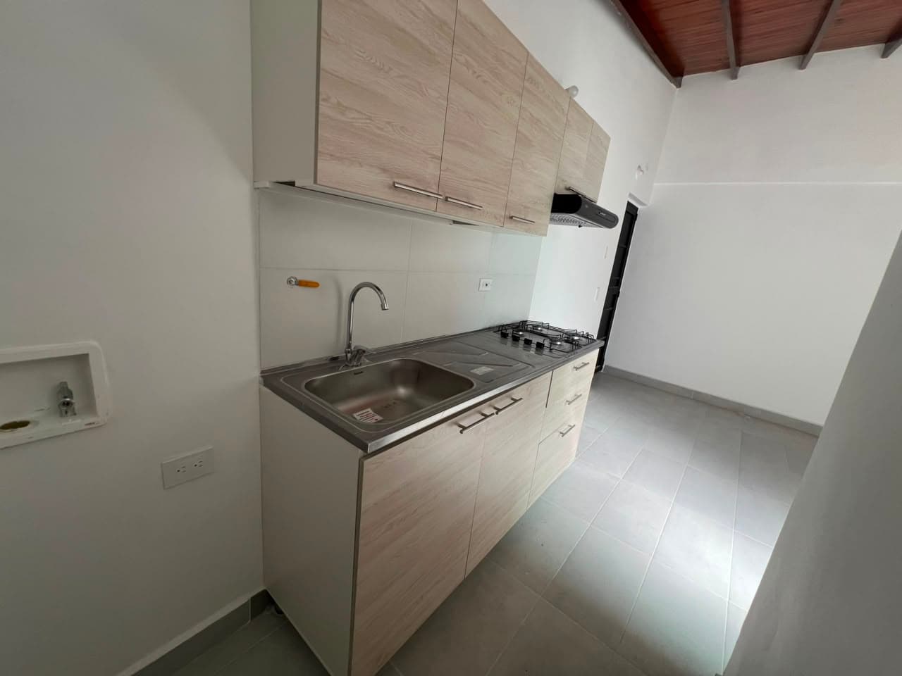 Apartaestudio en arriendo en Bolivariana, Laureles, Medellín — foto 4 de 12