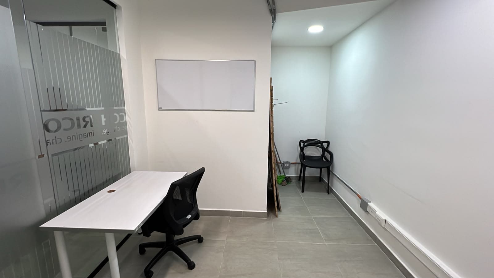Oficina en arriendo en Ciudad Del Rio, Medellín — foto 3 de 12