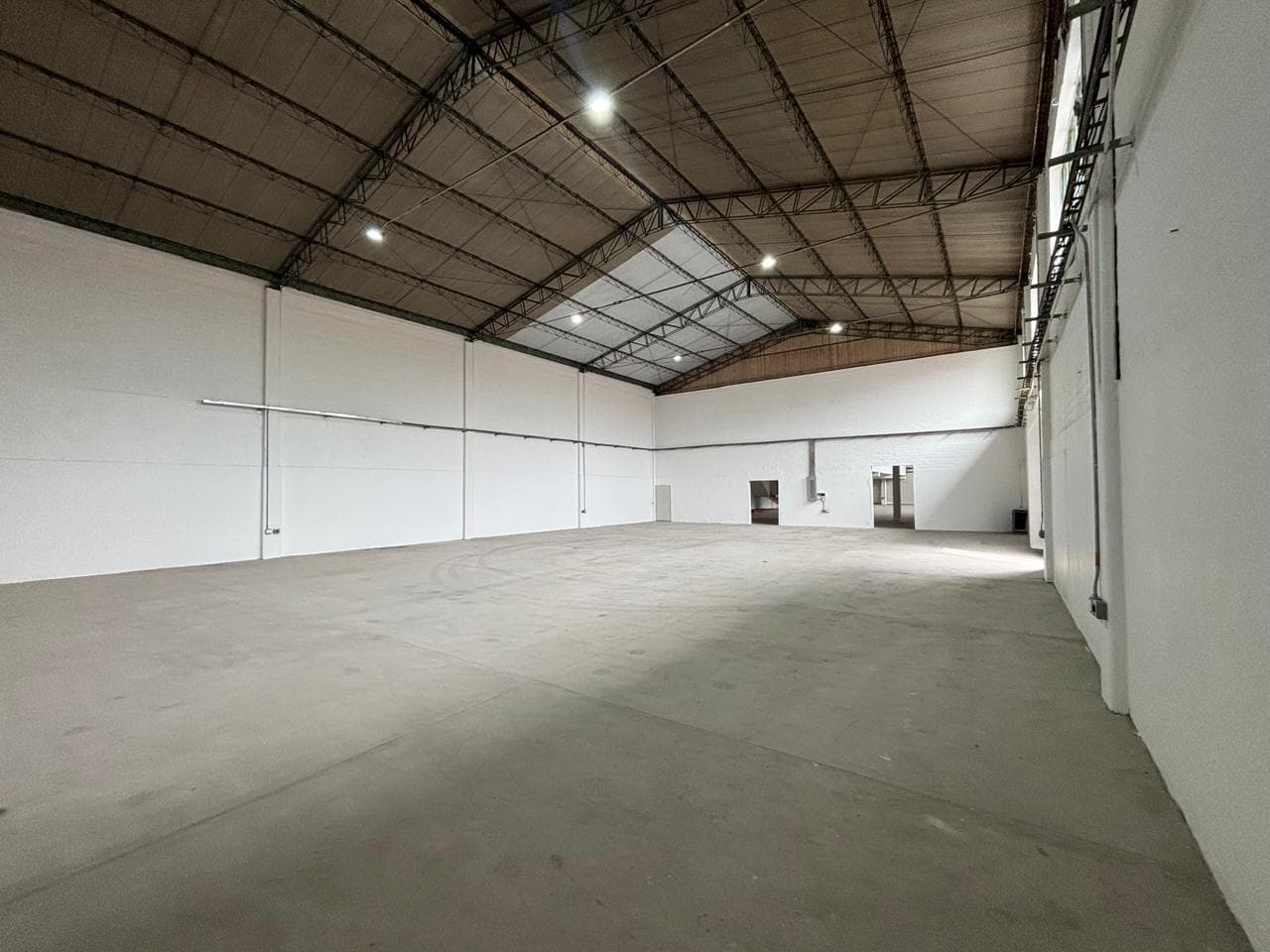 Bodega en arriendo en Guayabal, Itagui — foto 1 de 20