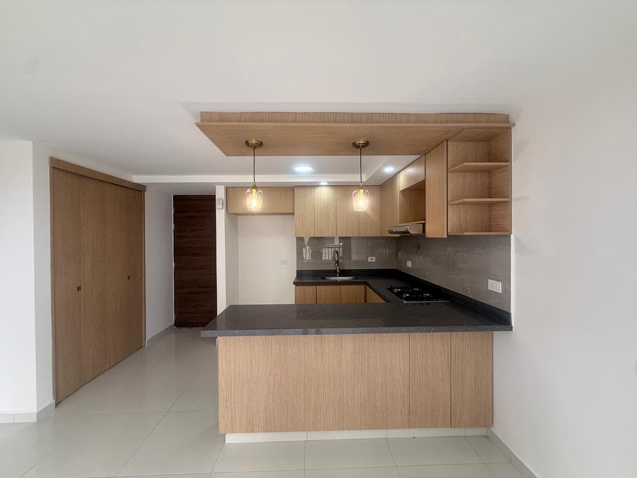Apartamento en arriendo en Rionegro — foto 5 de 15