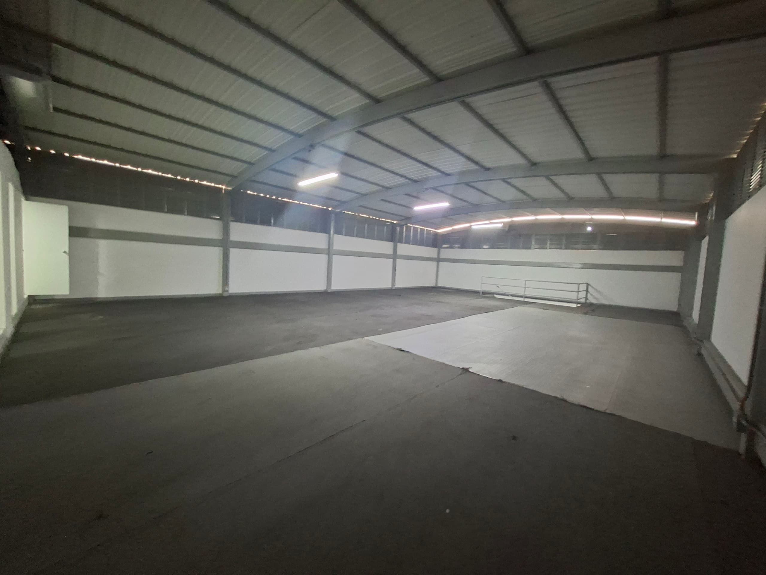 Bodega en arriendo en Centro De La Moda, Itagui — foto 3 de 20
